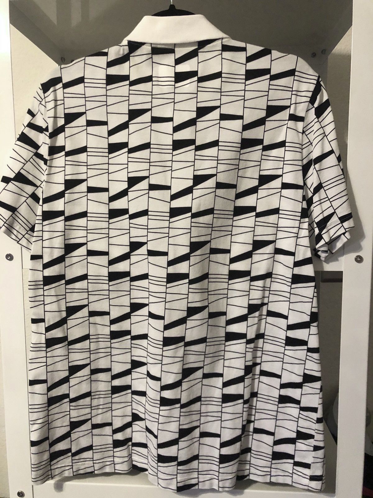 Sport graphic print technical knit tennis polo