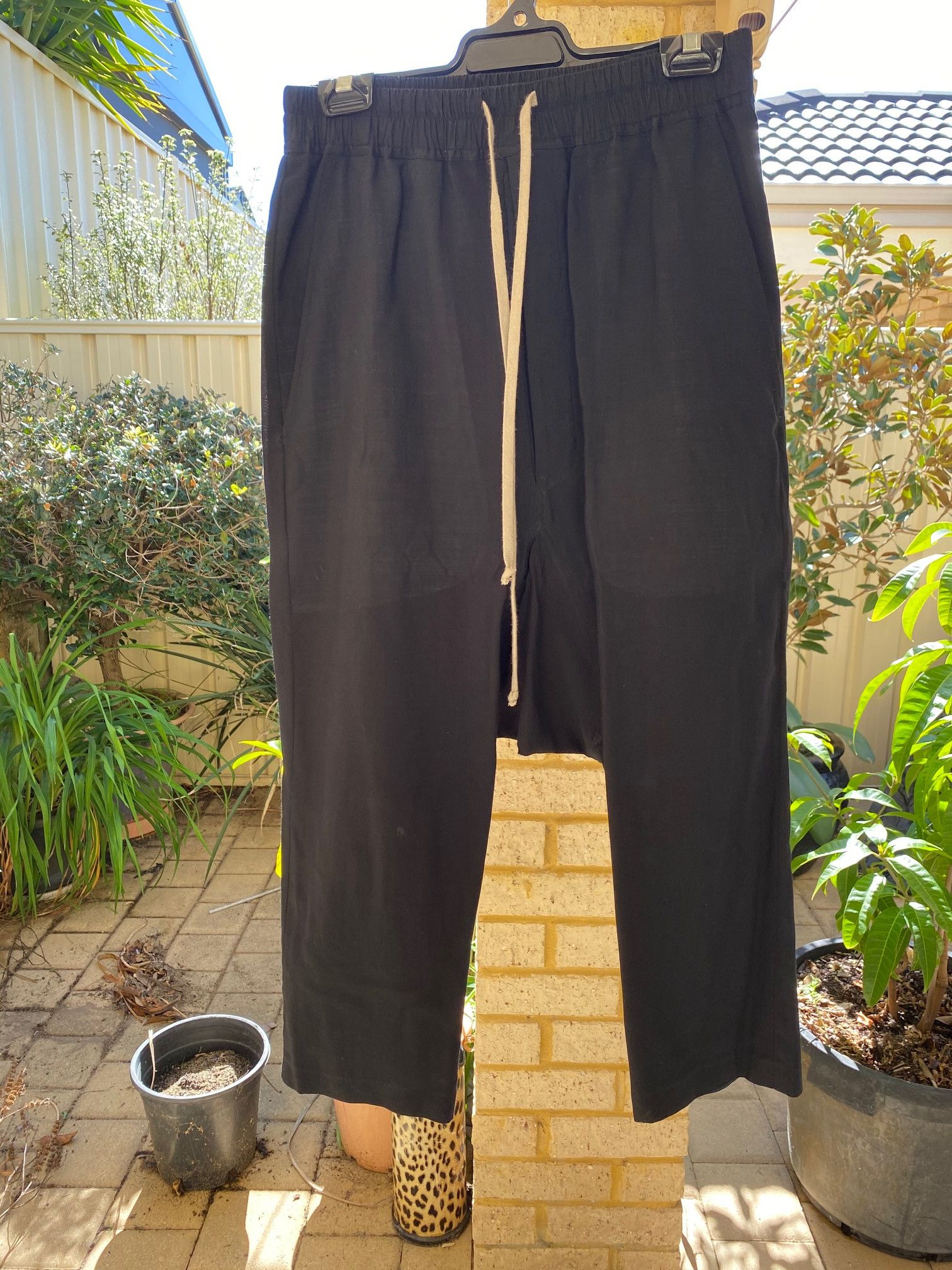 Rick Owens Wool/Silk blend cropped drawstring trousers