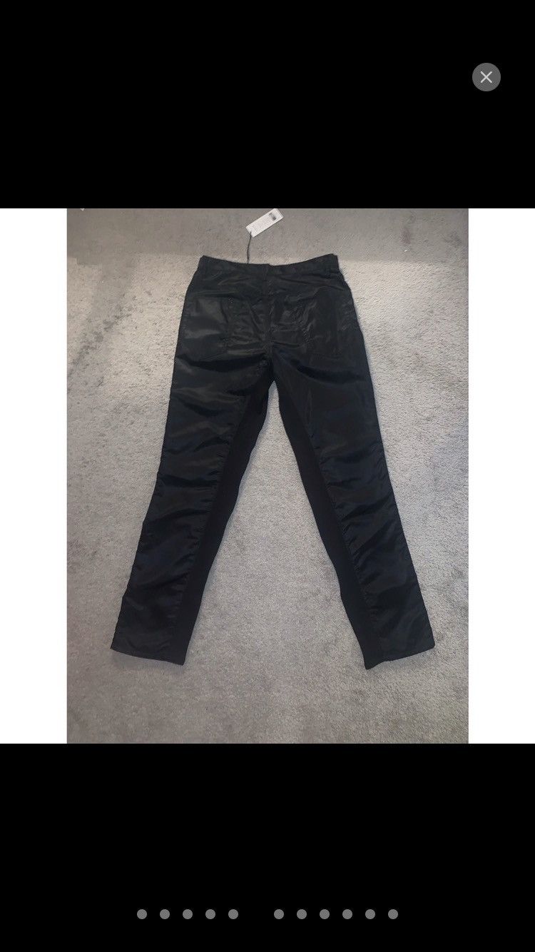 Helmut Lang Helmut Lang inside out nylon pants Size US 32 / EU 48 - 6 Thumbnail