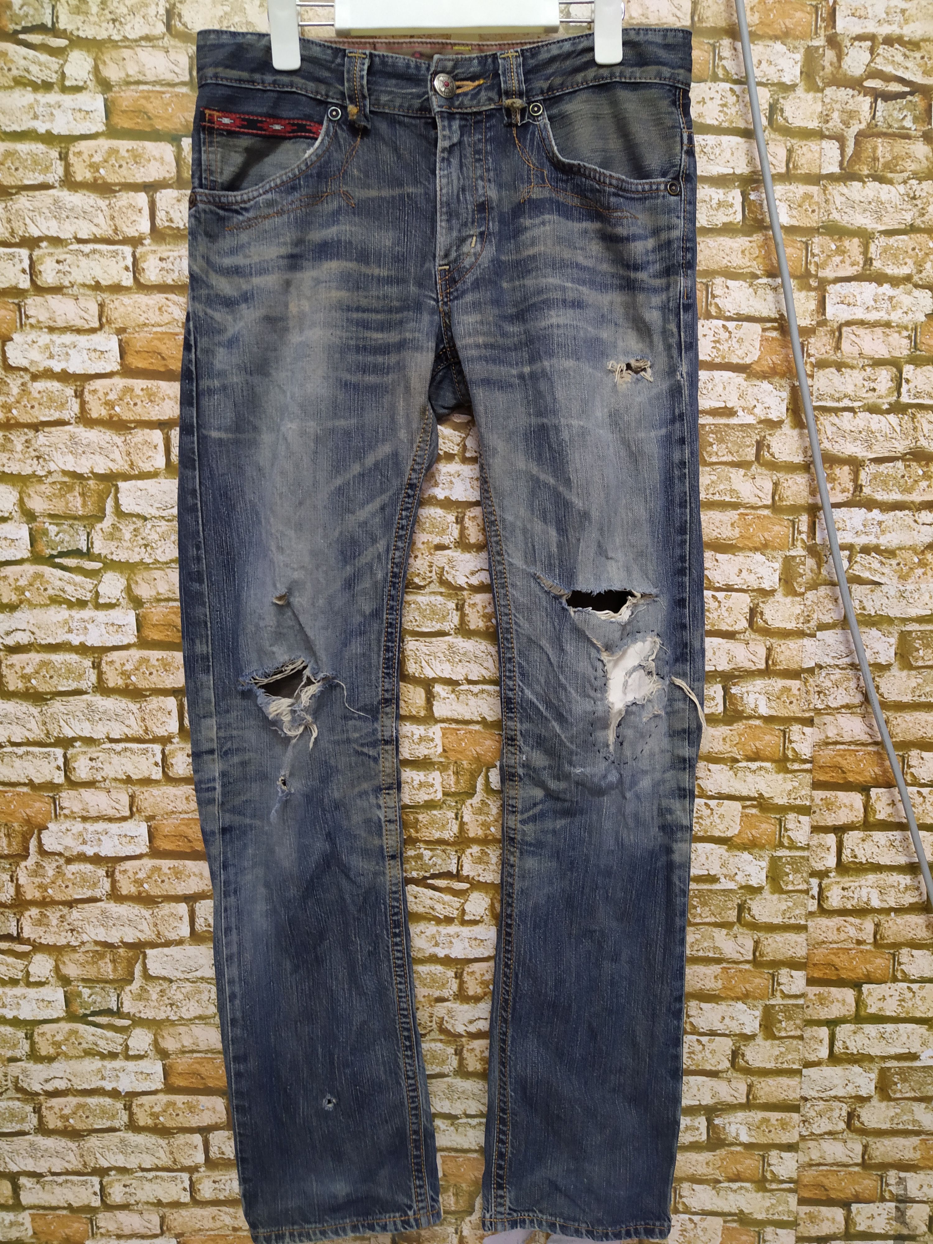 Edwin EDWIN JAPAN DISTRESSED DENIM LEATHER CRAFT (B386) W33 Size US 33 - 1 Thumbnail