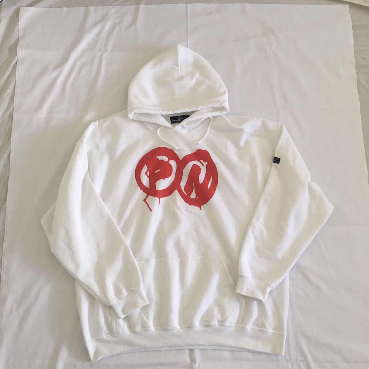 Other Permanently Necessary graffiti logo hoodie Size US XXL / EU 58 / 5 - 1 Thumbnail
