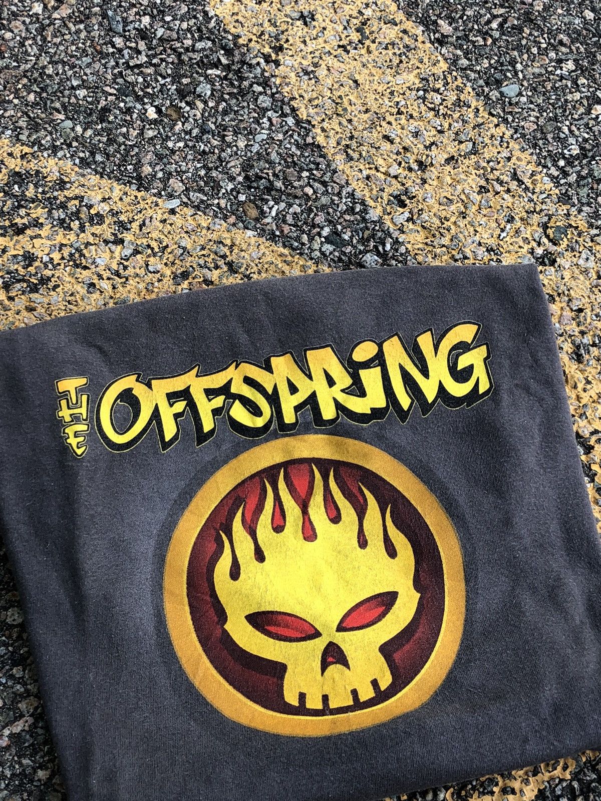 vintage-vintage-y2k-the-offspring-tour-t-alt-rock-punk-rock-90s-kid