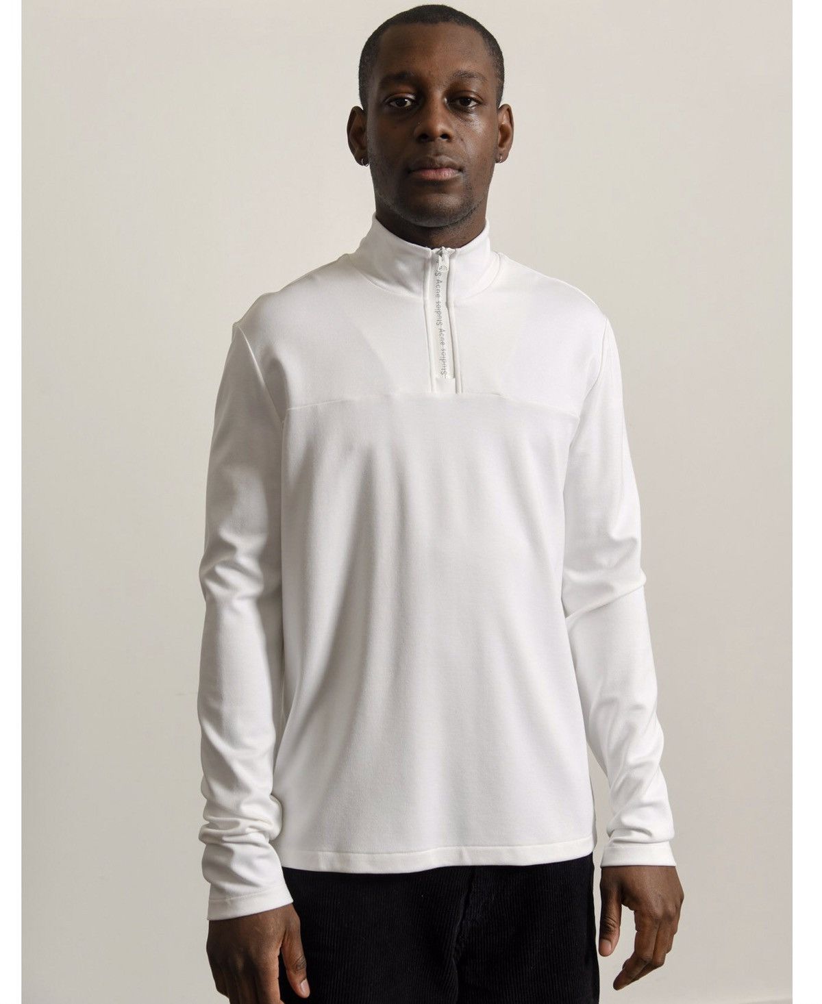 Acne Studios BNWT $500 Acne Studios L White Long Sleeve Zip Logo Sweater Size US L / EU 52-54 / 3 - 1 Thumbnail