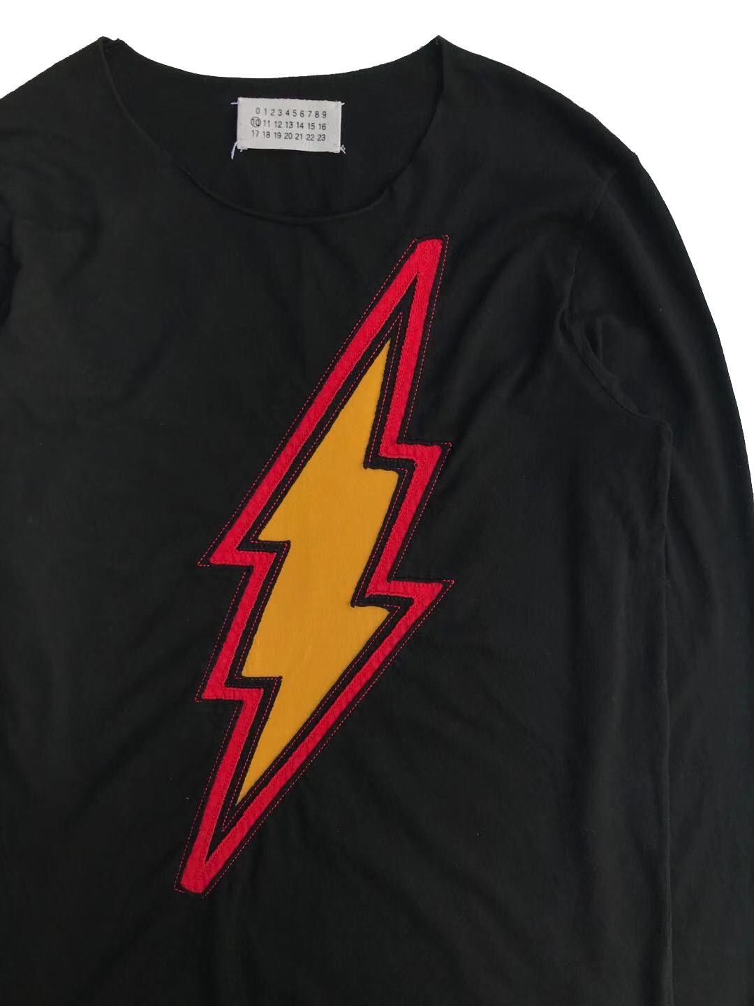Maison Margiela AW06 Lighting Bot Long Sleeve T-Shirt Size US M / EU 48-50 / 2 - 3 Thumbnail