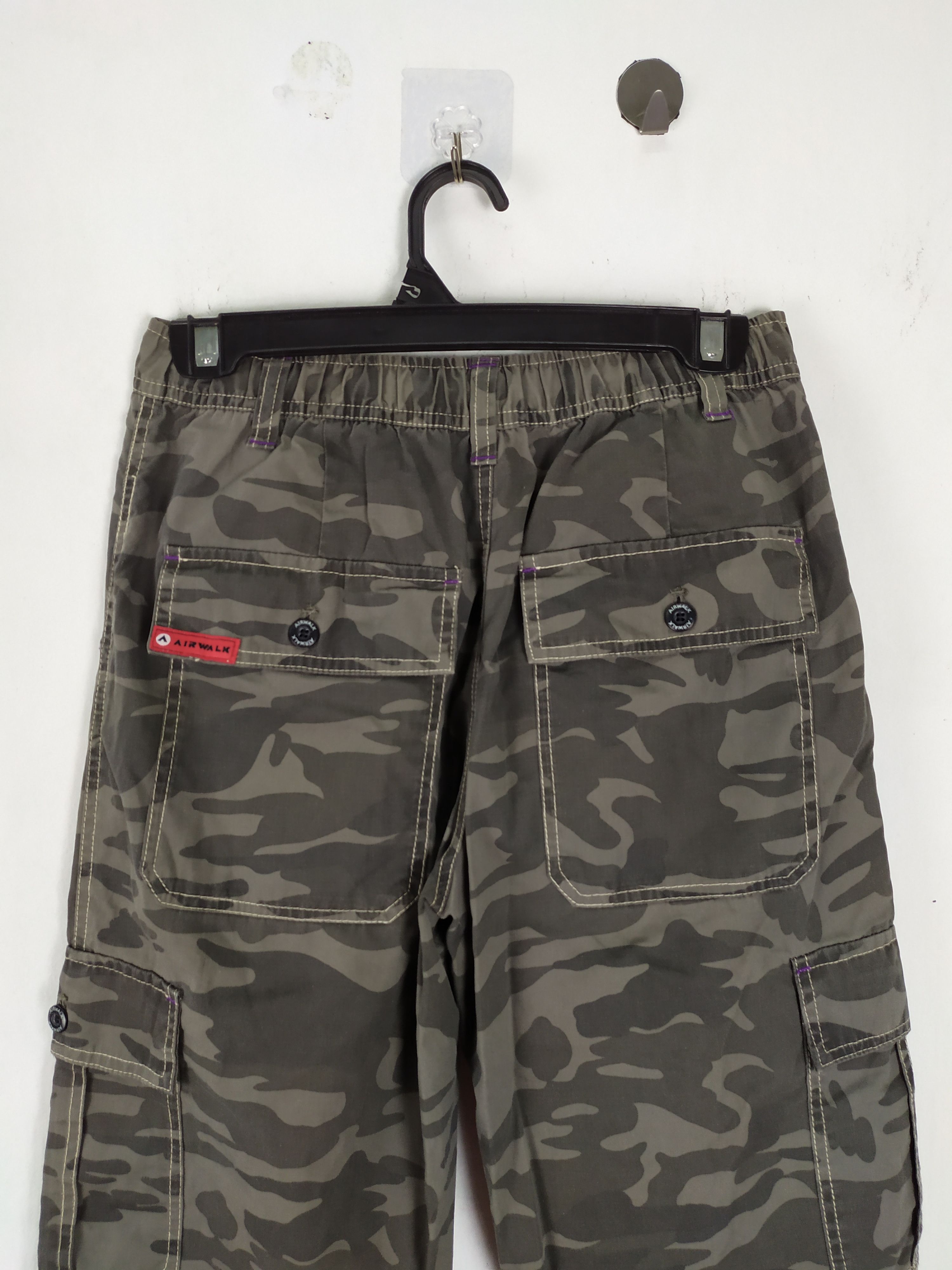 Airwalk Airwalk camo Cargo Pants multipocket spring Waist Size US 26 / EU 42 - 6 Thumbnail