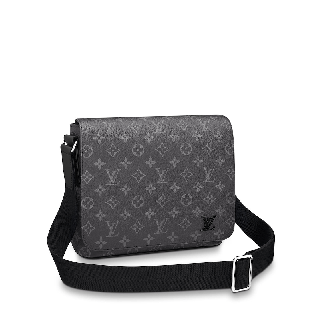 Louis Vuitton District PM Messenger Bag in Black, Men's