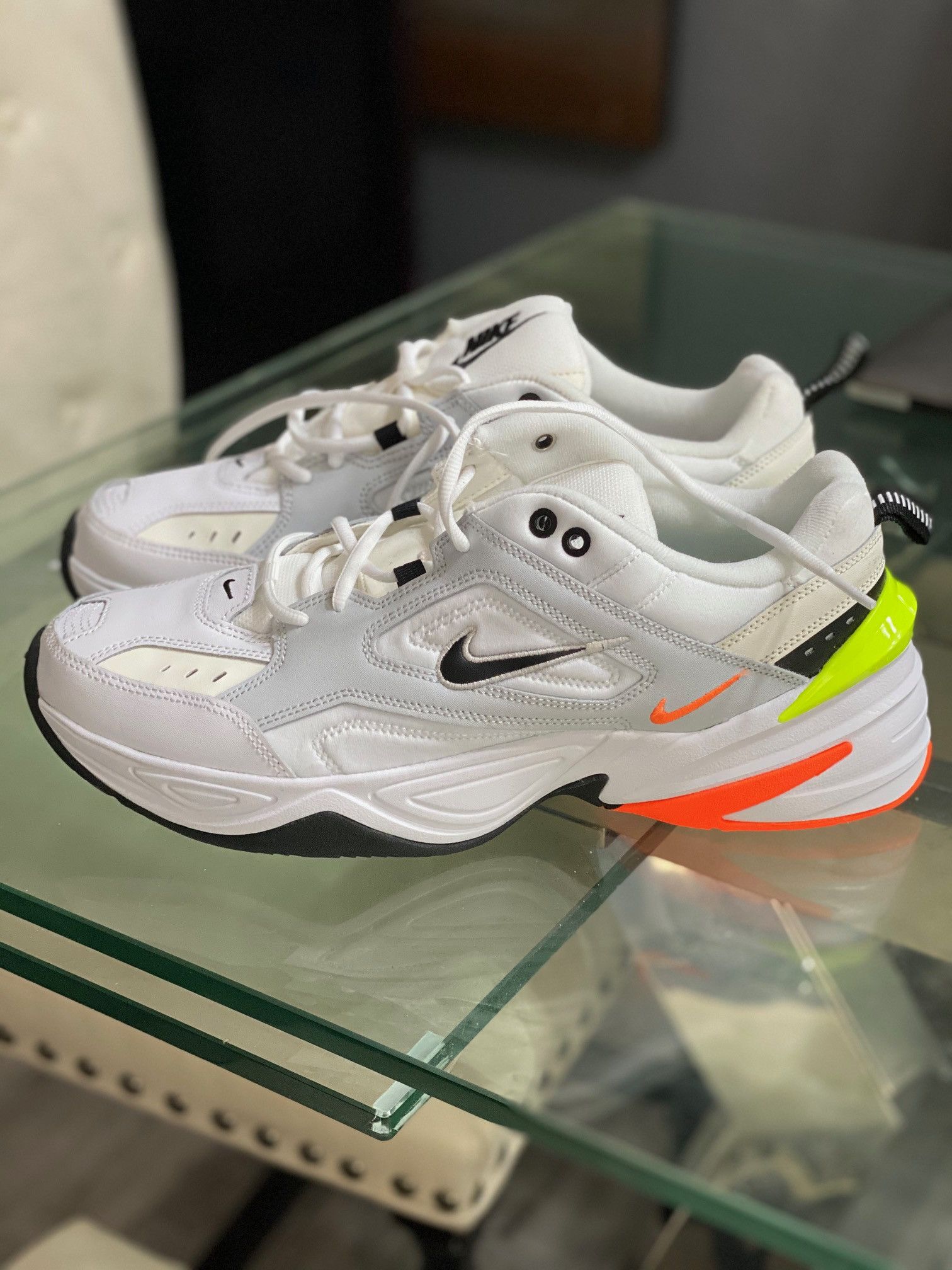 Shops nike tekno platinum