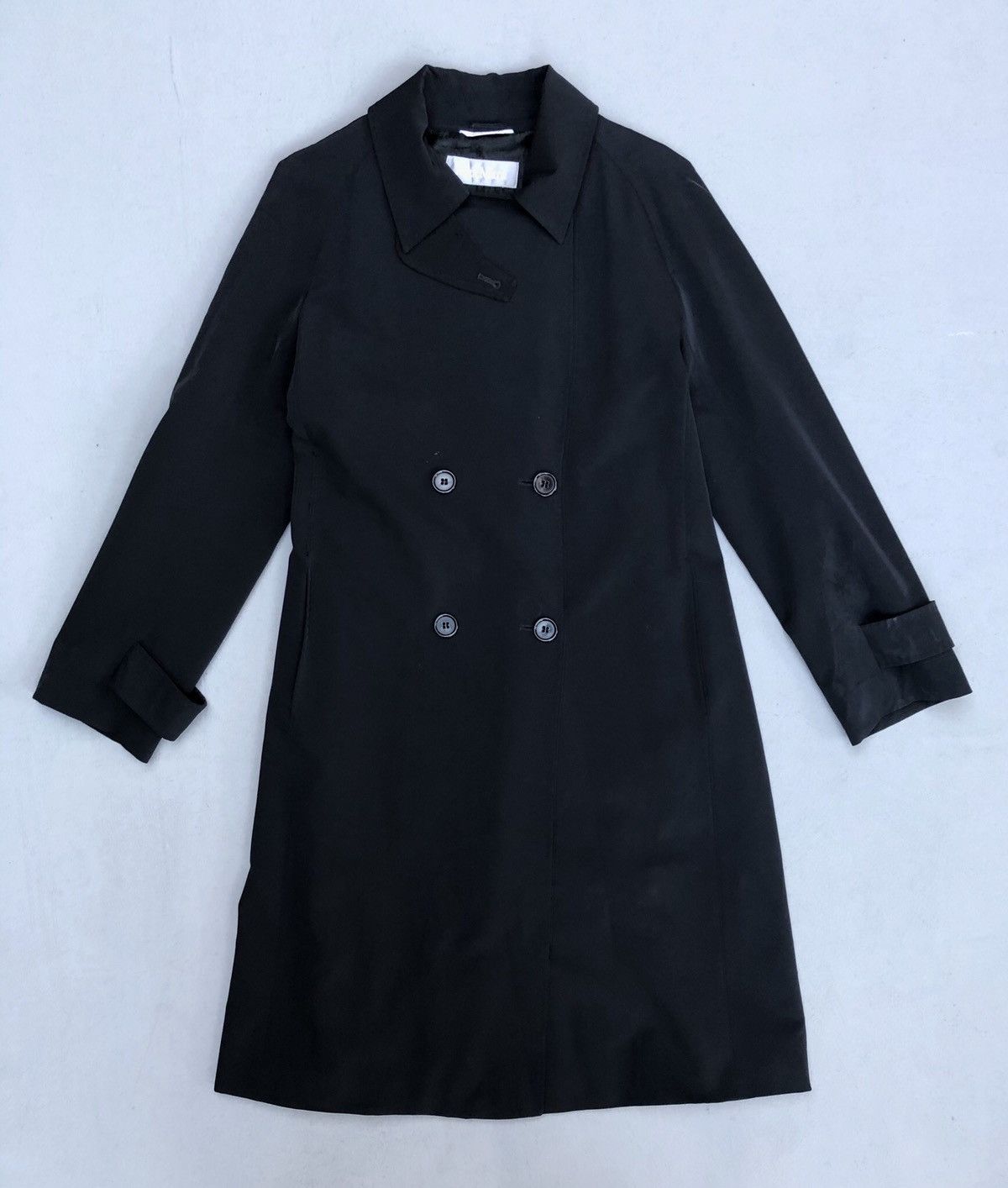 Designer Black Max Mara Long Coat Made In Italy Size US M / EU 48-50 / 2 - 1 Thumbnail