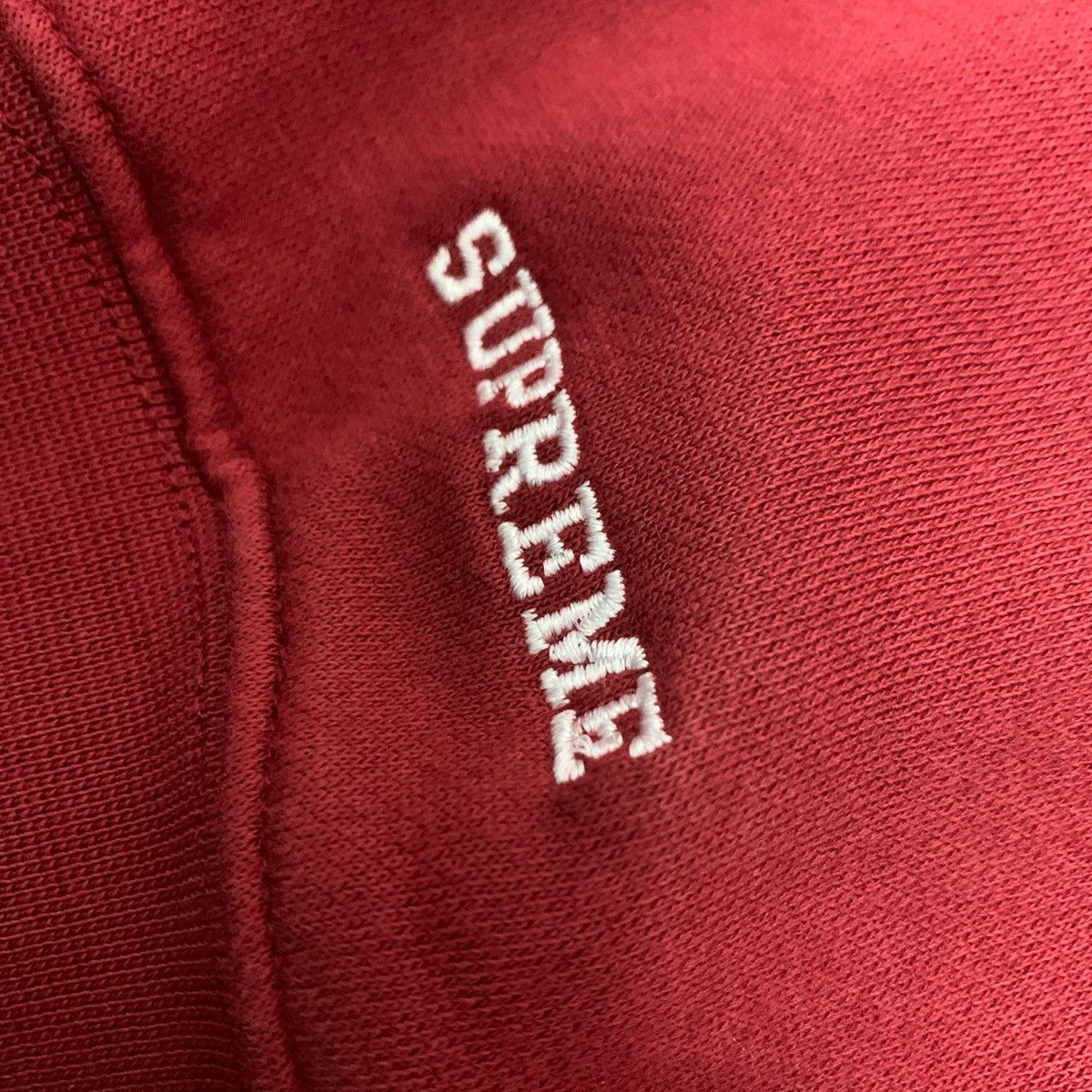 Supreme Supreme X Nike Red Crewneck size XL Size US XL / EU 56 / 4 - 4 Thumbnail