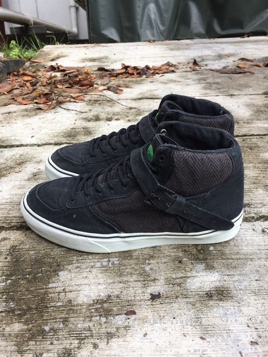 Vans VANS ROWLEY SHAMBLES HI ECO PACK Grailed