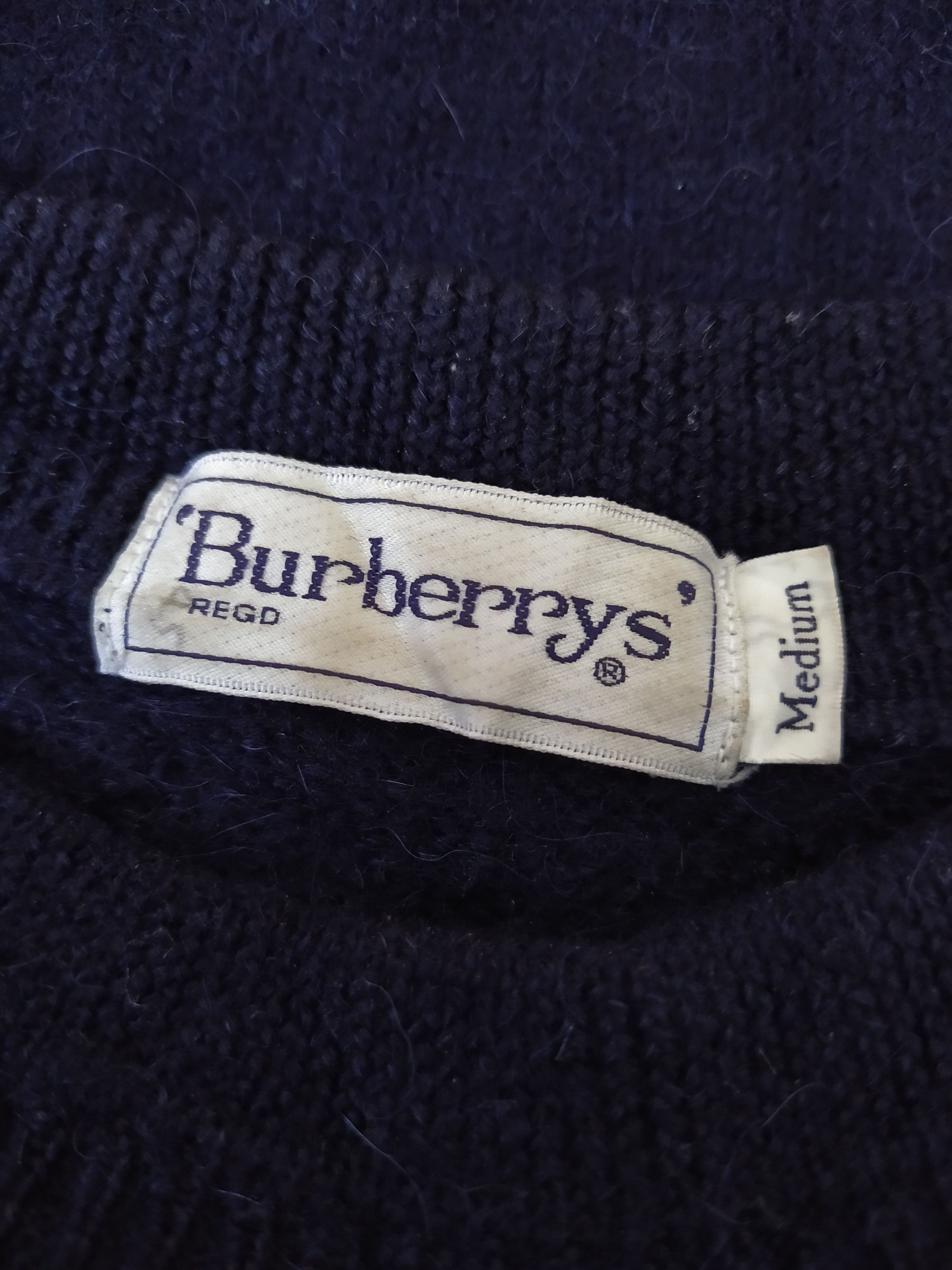 Burberry 90s BURBERRY KNITWEAR (B402) Size US M / EU 48-50 / 2 - 5 Thumbnail