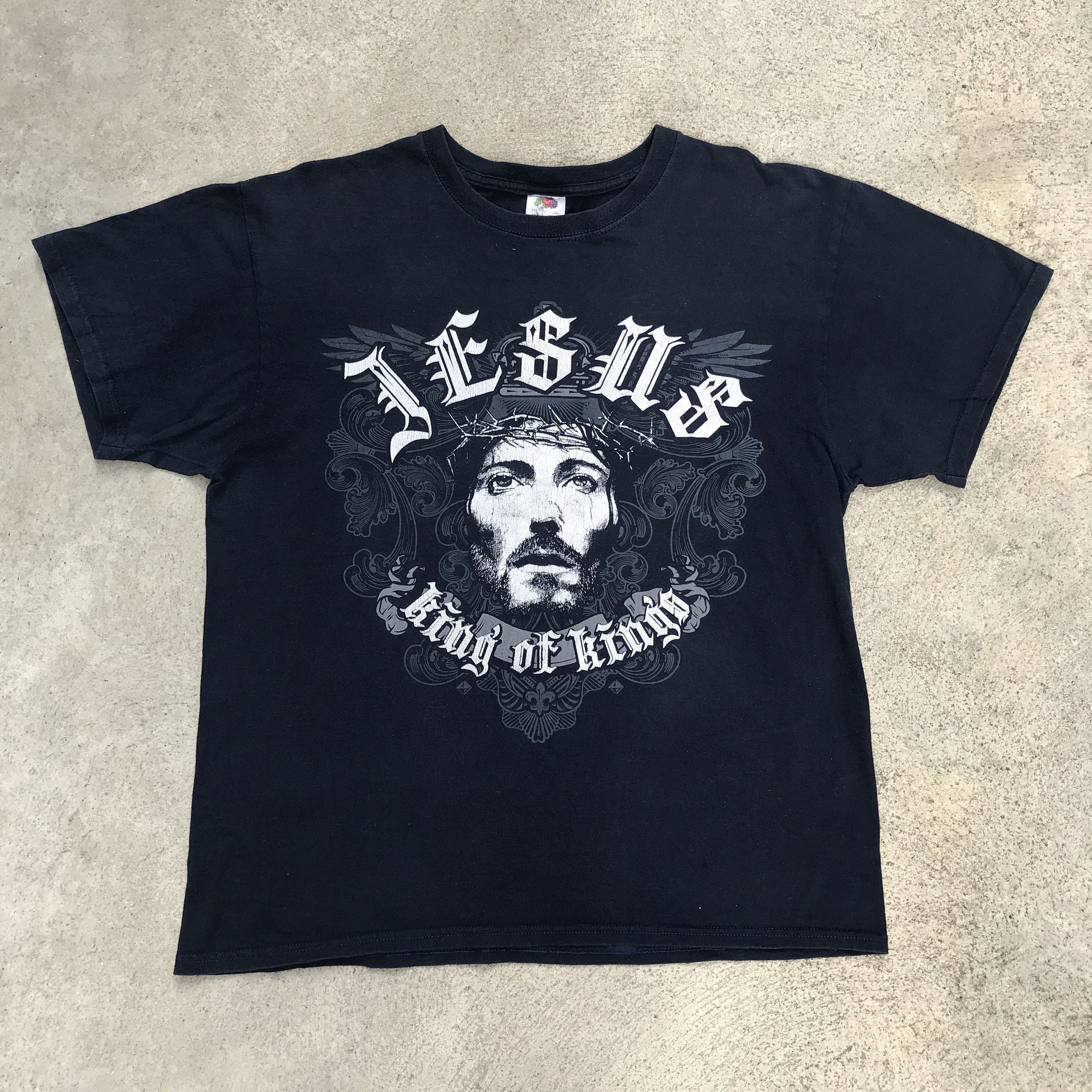 Vintage Vintage Y2K Jesus King Of King Tee GOD Holy Bible Size US L / EU 52-54 / 3 - 1 Thumbnail