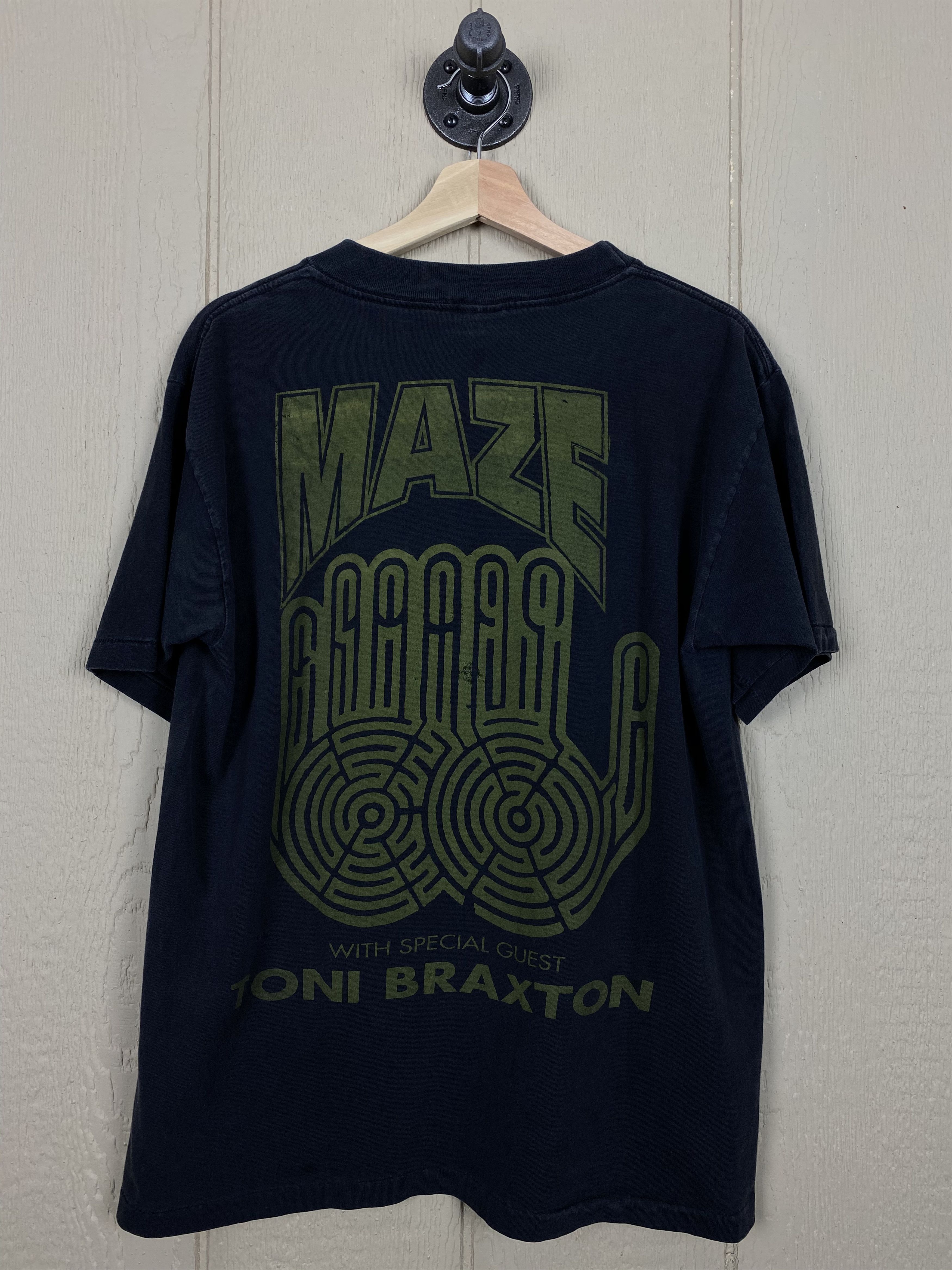 Special vintage tee TONI BRAXTON MAZE