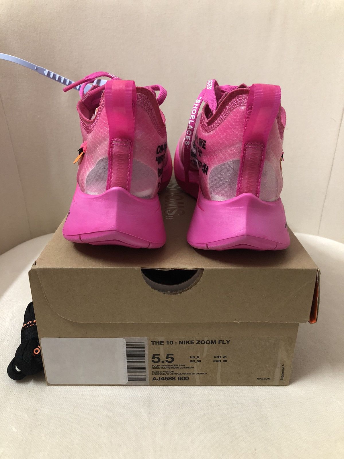 Off-White Nike Offwhite OFF-WHITE x Zoom Fly SP Tulip Pink 2018 Size US 5.5 / EU 38 - 3 Thumbnail