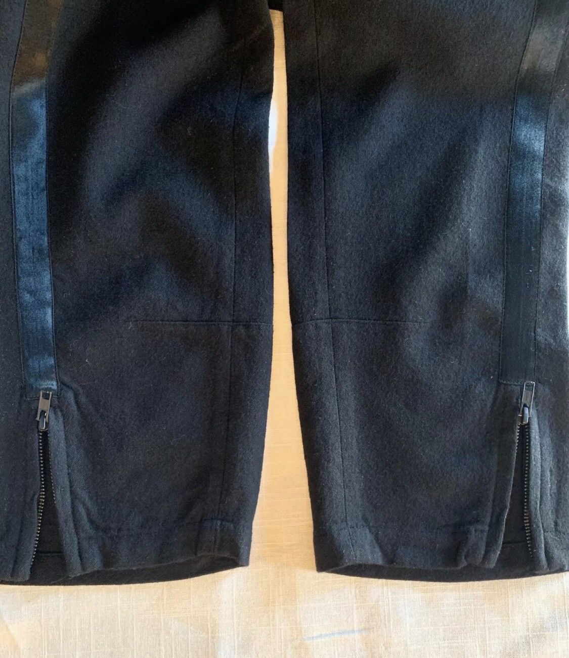 Ann Demeulemeester Ann Demeulemeester FW2010 Cargo Black Pants Wool Size US 30 / EU 46 - 8 Thumbnail
