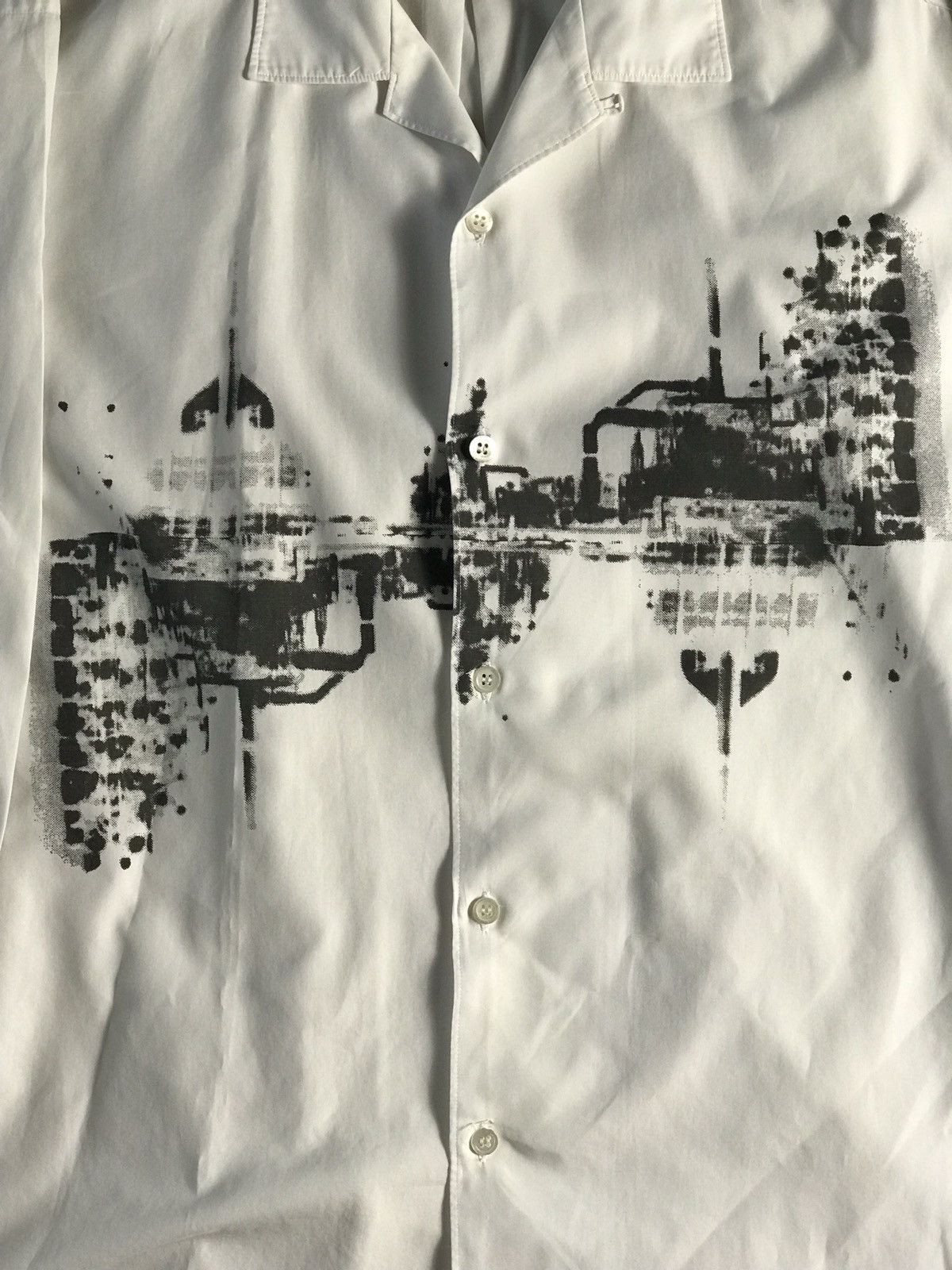 Comme des Garcons Comme des garçons Printed button up Size US M / EU 48-50 / 2 - 2 Thumbnail