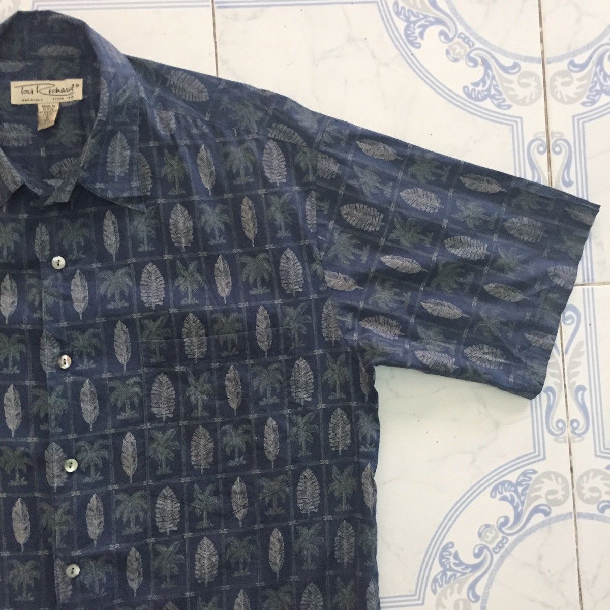 Tori Richard Tori Richard Button Up Short Sleeve Tshirt Size US S / EU 44-46 / 1 - 4 Thumbnail