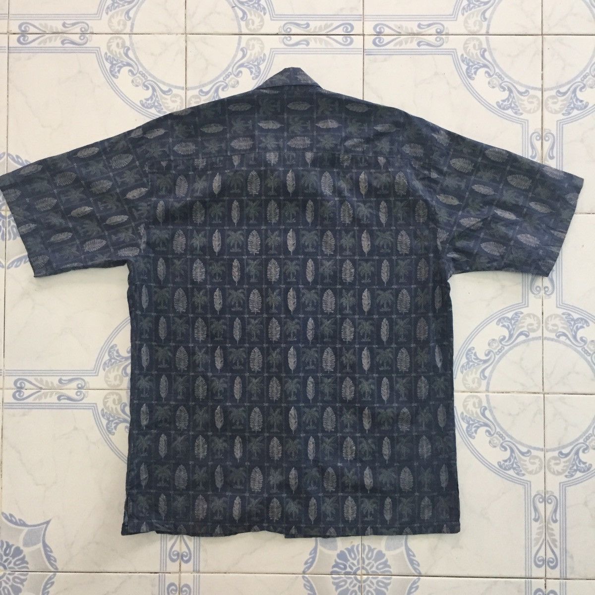 Tori Richard Tori Richard Button Up Short Sleeve Tshirt Size US S / EU 44-46 / 1 - 6 Thumbnail