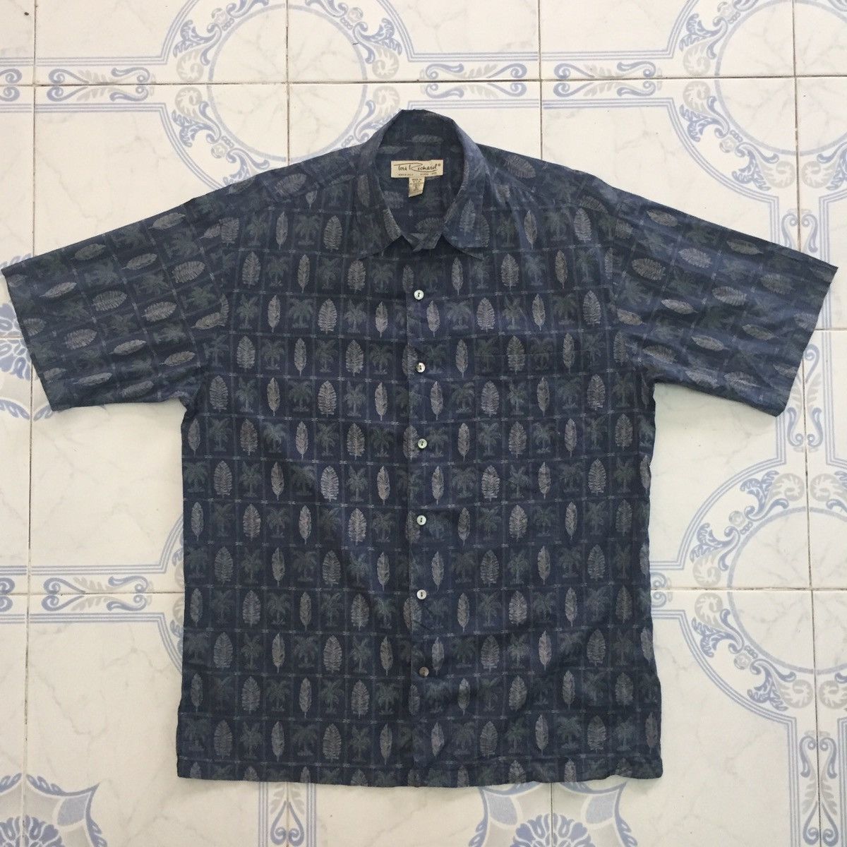 Tori Richard Tori Richard Button Up Short Sleeve Tshirt Size US S / EU 44-46 / 1 - 1 Thumbnail