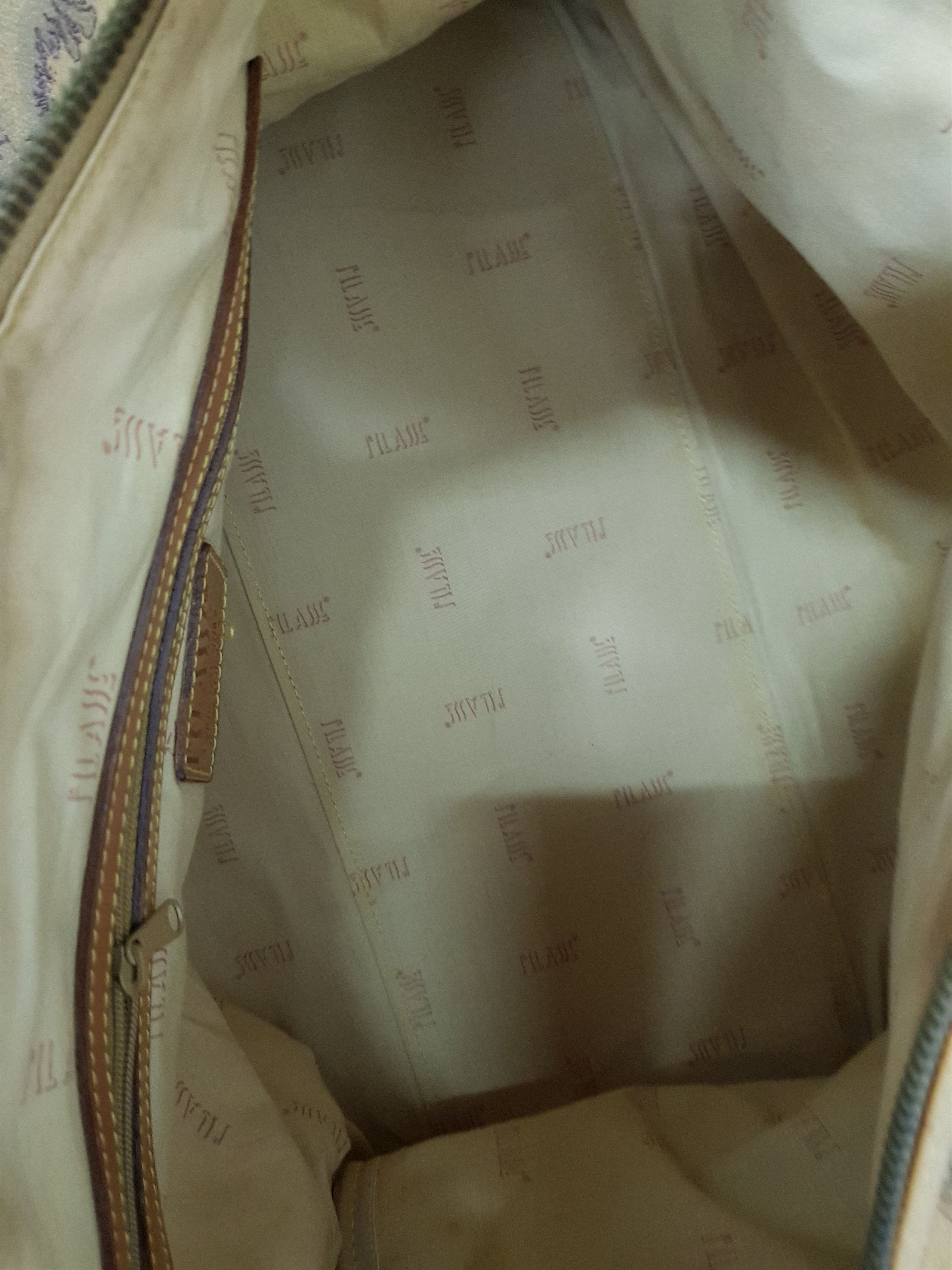Alviero Martini Authentic 🔥 Alviero Martini Travel Bag Italy Size ONE SIZE - 12 Thumbnail