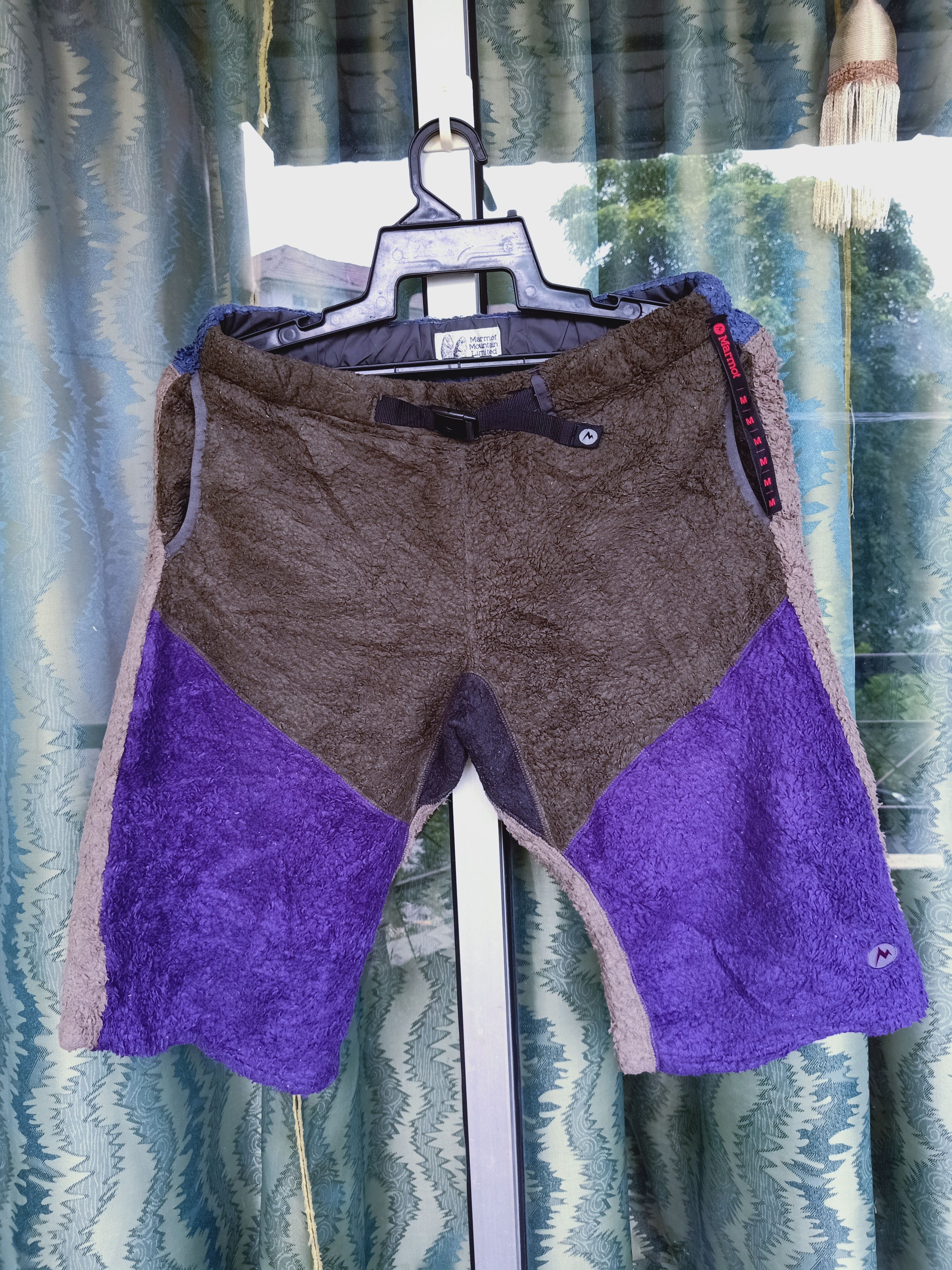 MARMOT MULTICOLORED FLEECE SHORT