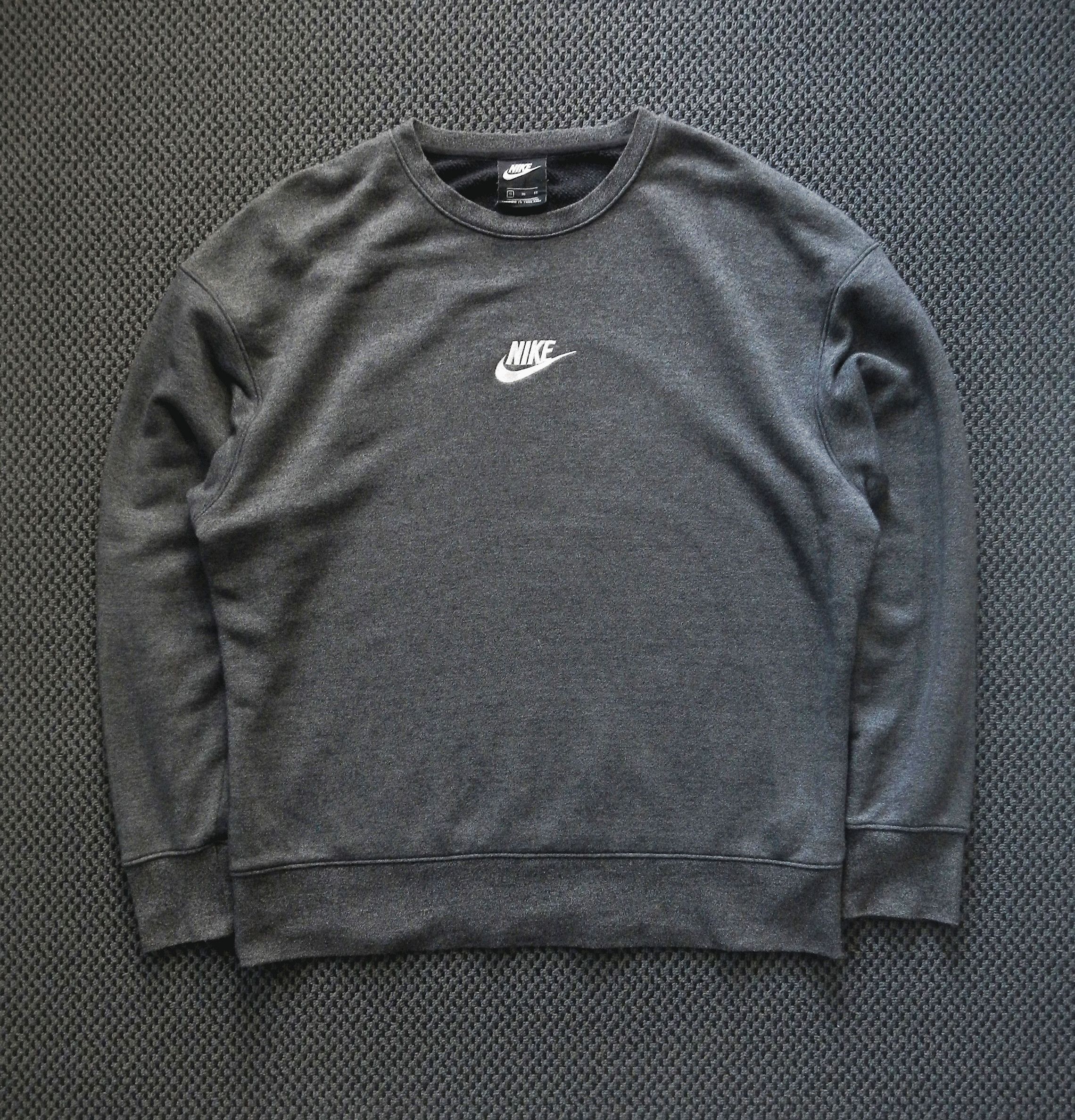 Nike Nike Center Swoosh Sweatshirt - Free Shipping | Grailed