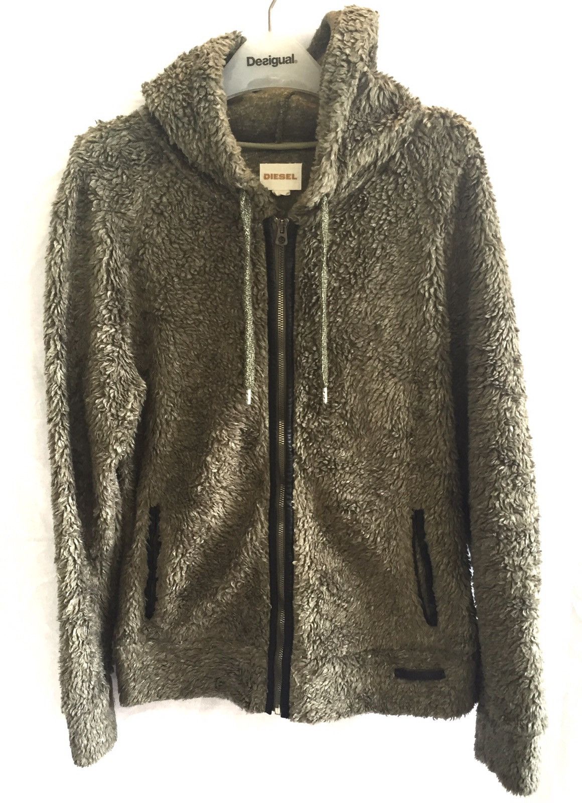 Vintage Diesel Deep Pile Style Ziper Cow Leather application