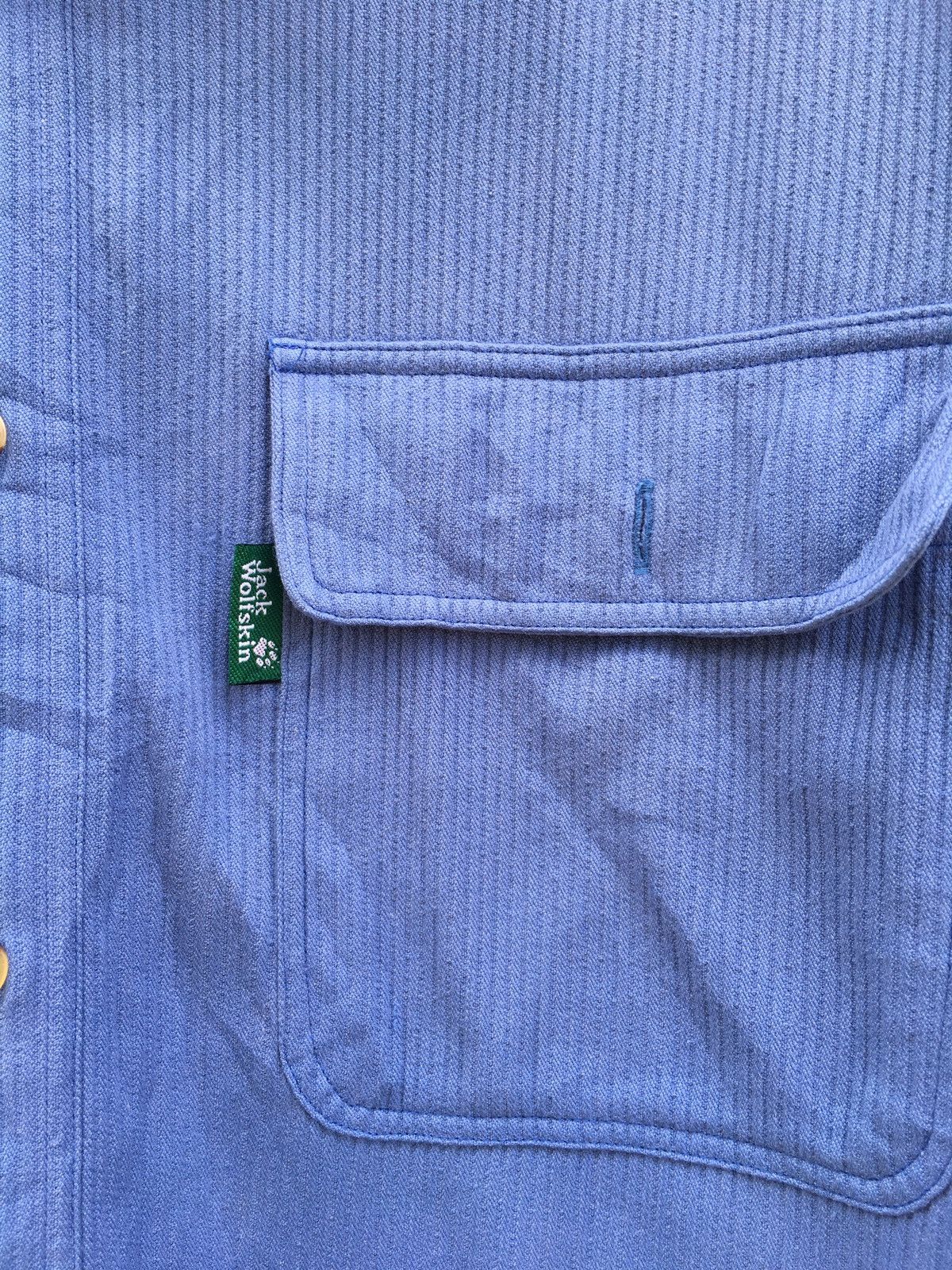 Jack Wolfskin Vintage Jack Wolfskin Curduroy Button Shirt Size US M / EU 48-50 / 2 - 15 Thumbnail