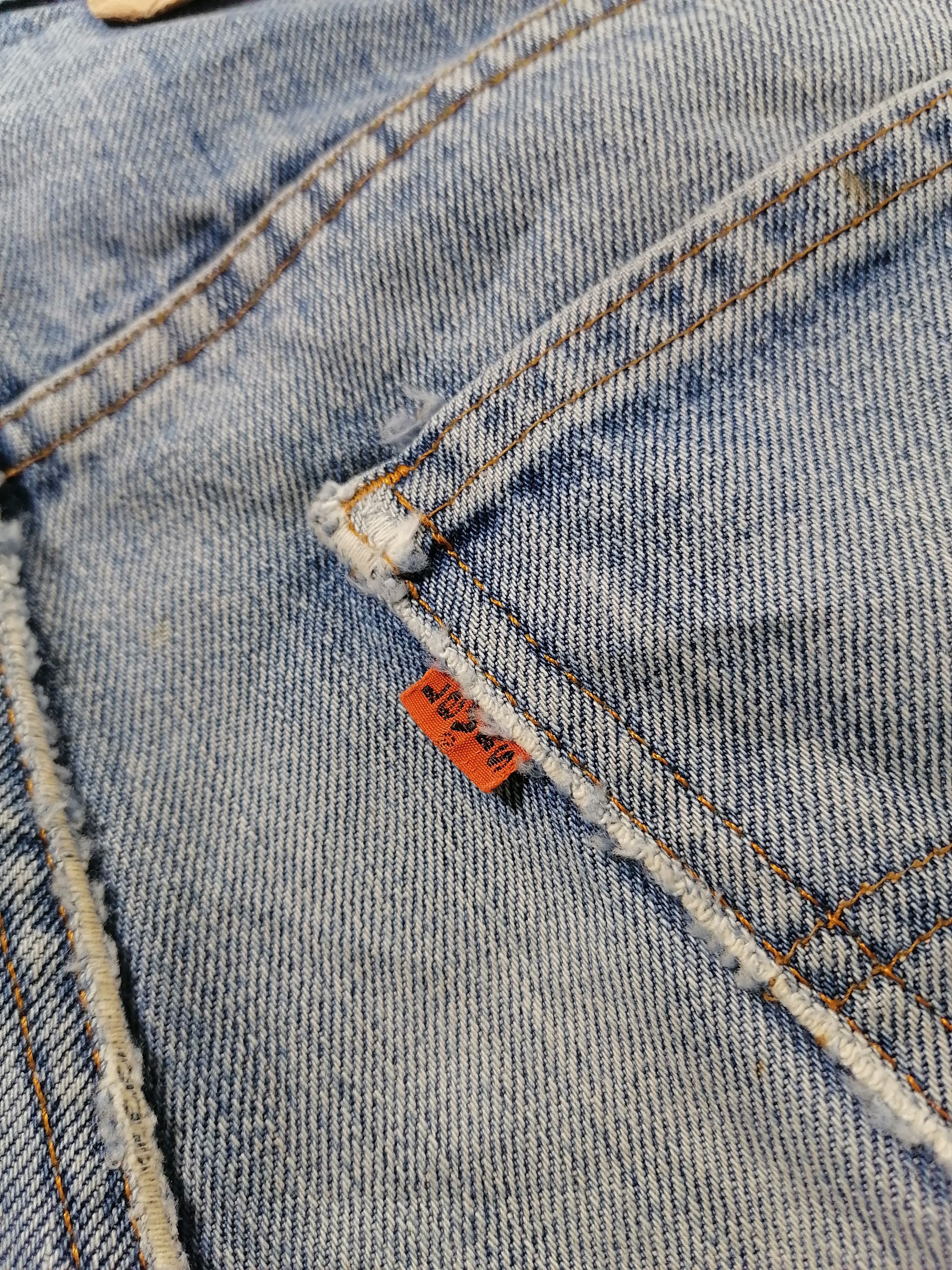 Levi's Levi's Strauss 20517 0217 Denim Jeans Size US 30 / EU 46 - 4 Thumbnail
