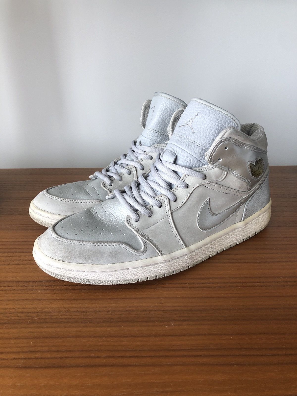 jordan retro 2001