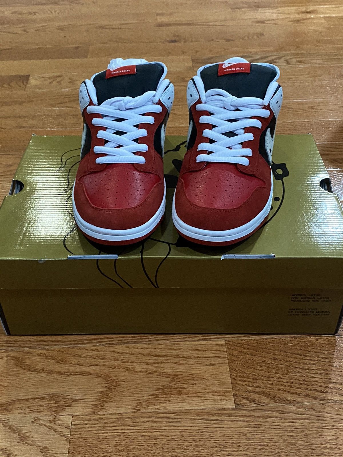 Warren Lotas Warren Lotas SB DUNK LOW Jason Slasher Size US 8 / EU 41 - 3 Thumbnail