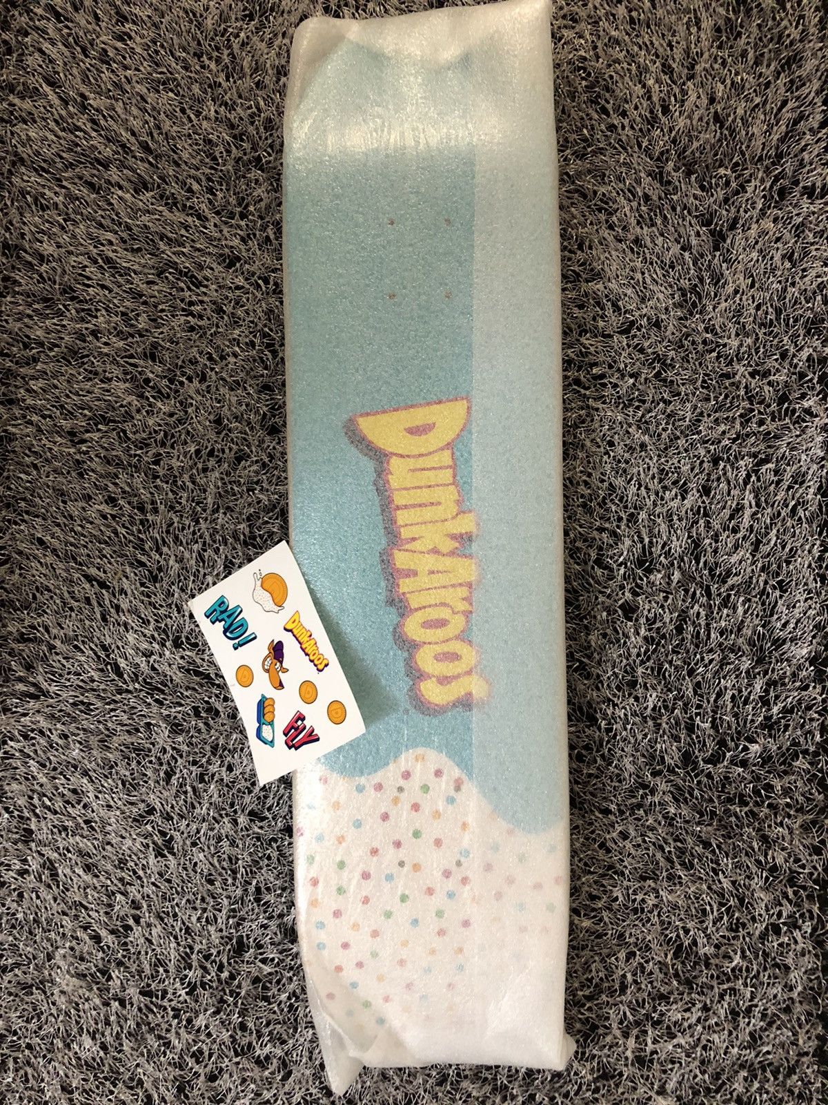 Dunkaroos skateboard
