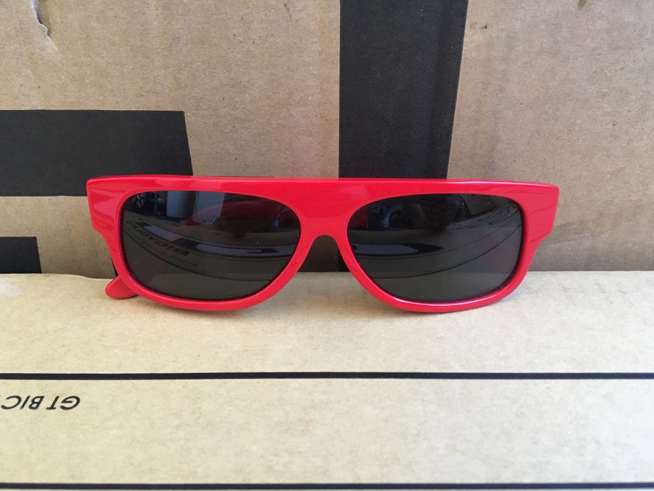 Supreme 2024 loc sunglasses