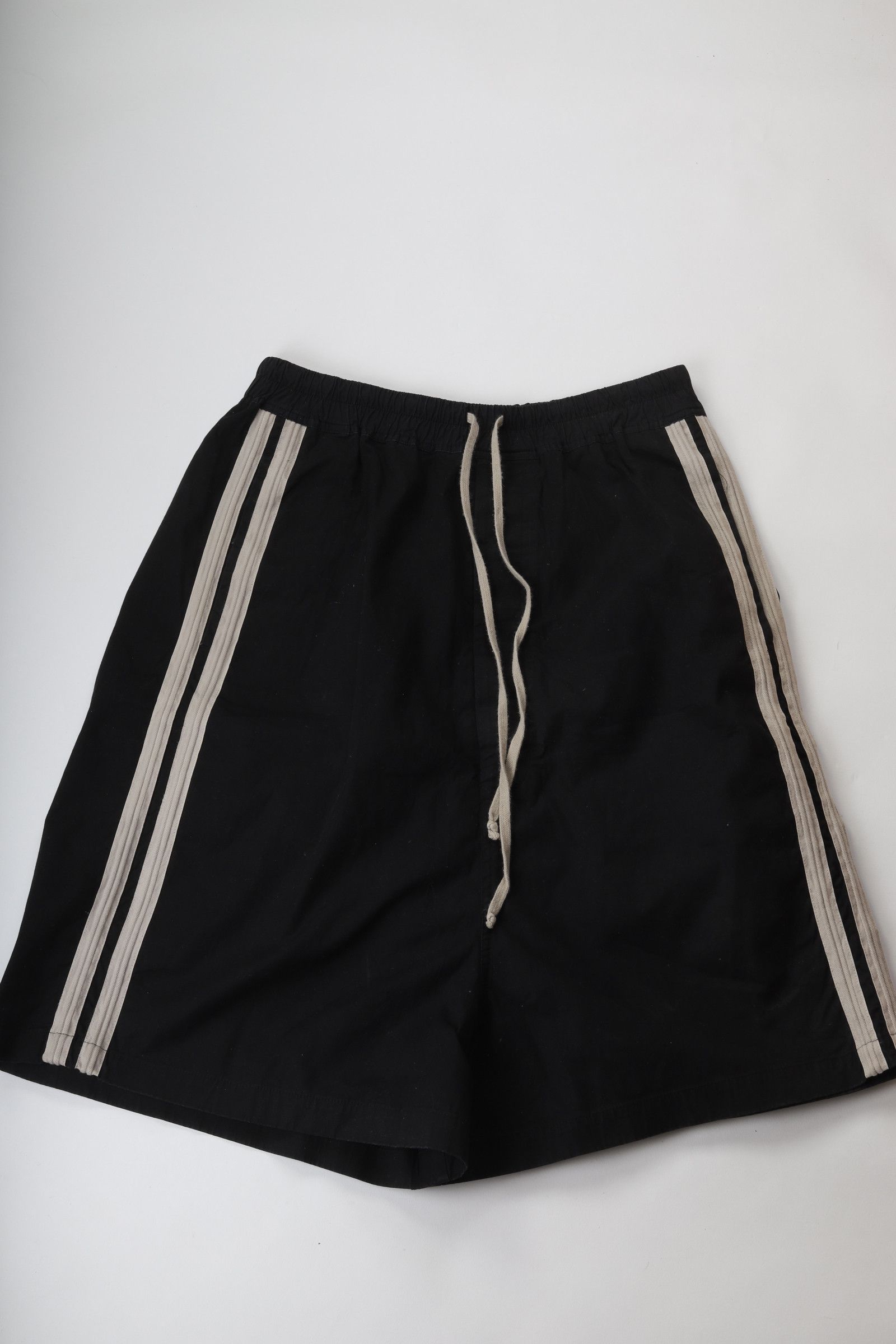 rickowens 14fw moody期 shorts Rick Owens BRAND NEW RICK OWENS LEATHER BIG MOODY SHORTS