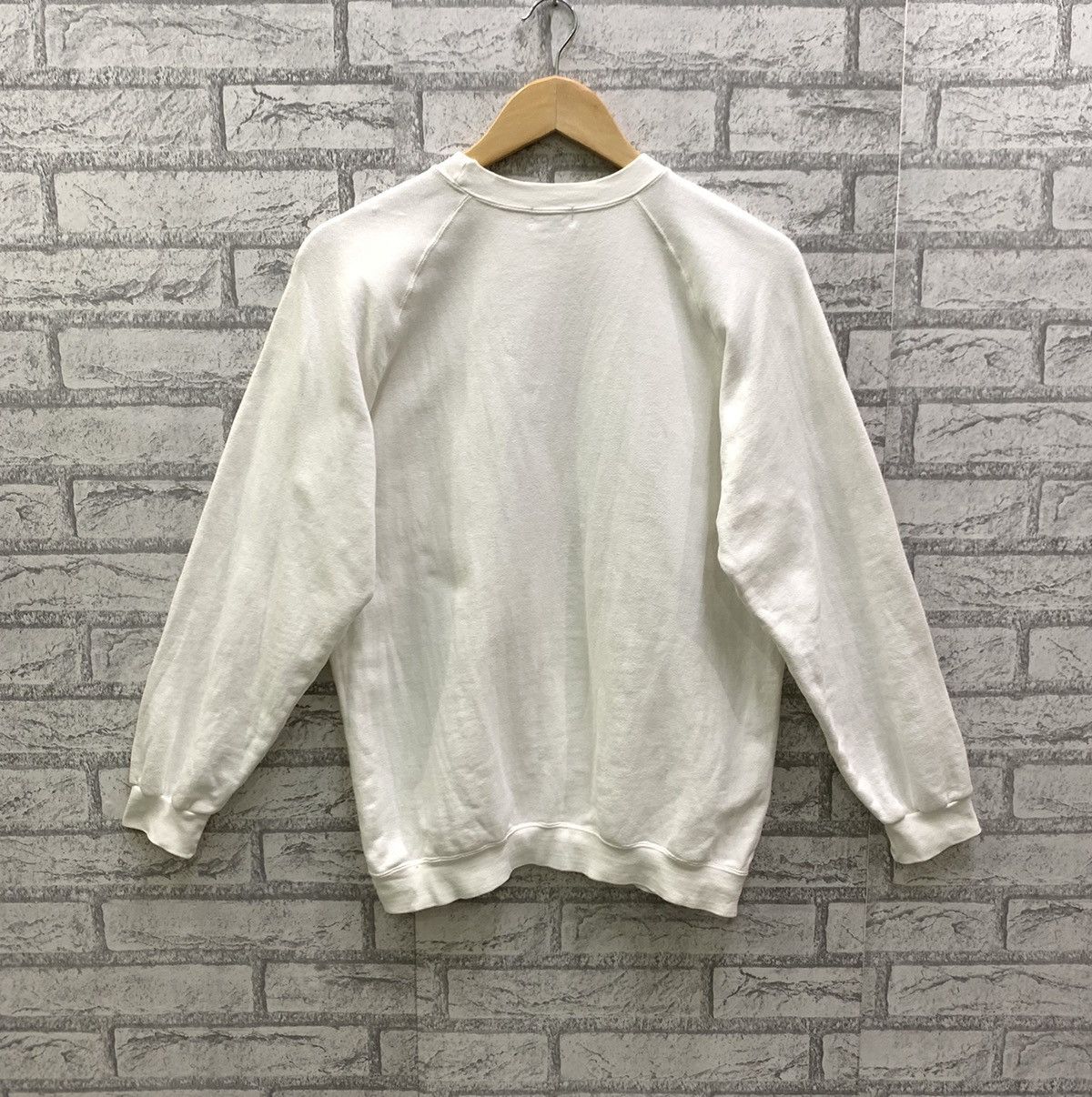 Anime Vintage 80s KINGKONG 2 Animate Film Sweatshirts Size US S / EU 44-46 / 1 - 2 Thumbnail
