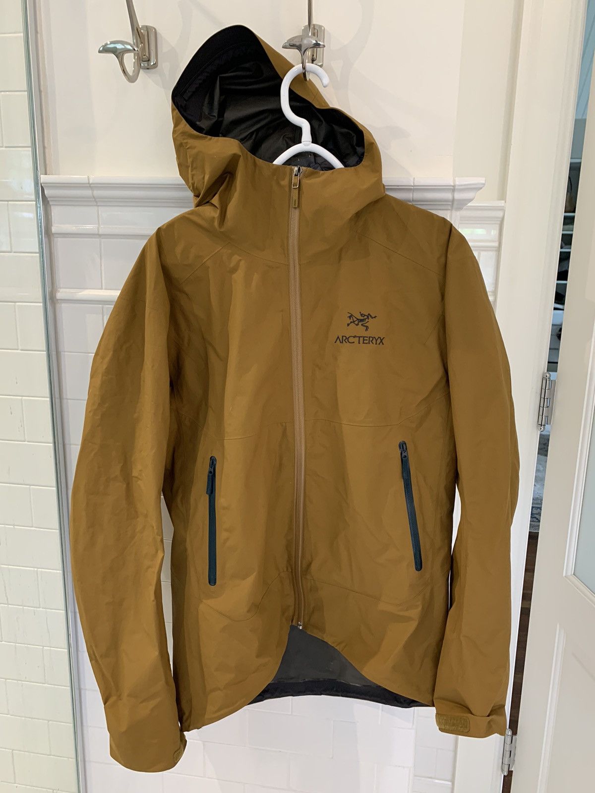 Arc'Teryx Rare: Arc'teryx Zeta SL - Yukon | Grailed