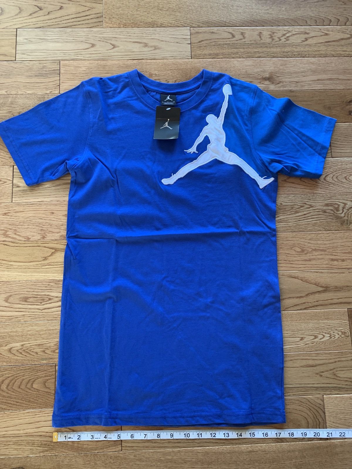 Jordan Brand × Vintage Jordan t shirt Size US S / EU 44-46 / 1 - 1 Thumbnail