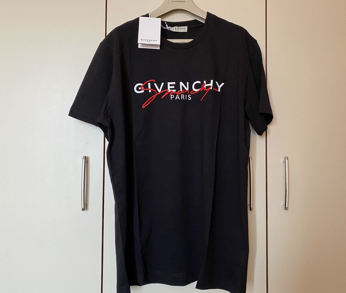 【GIVENCHY】Signature T-Shirt/BLACK Givenchy Signature T-shirt Black 0001 | ONU