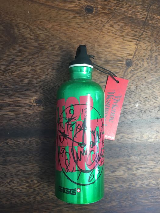 Vivienne Westwood VIVIENNE WESTWOOD SIGG WATER BOTTLE | Grailed