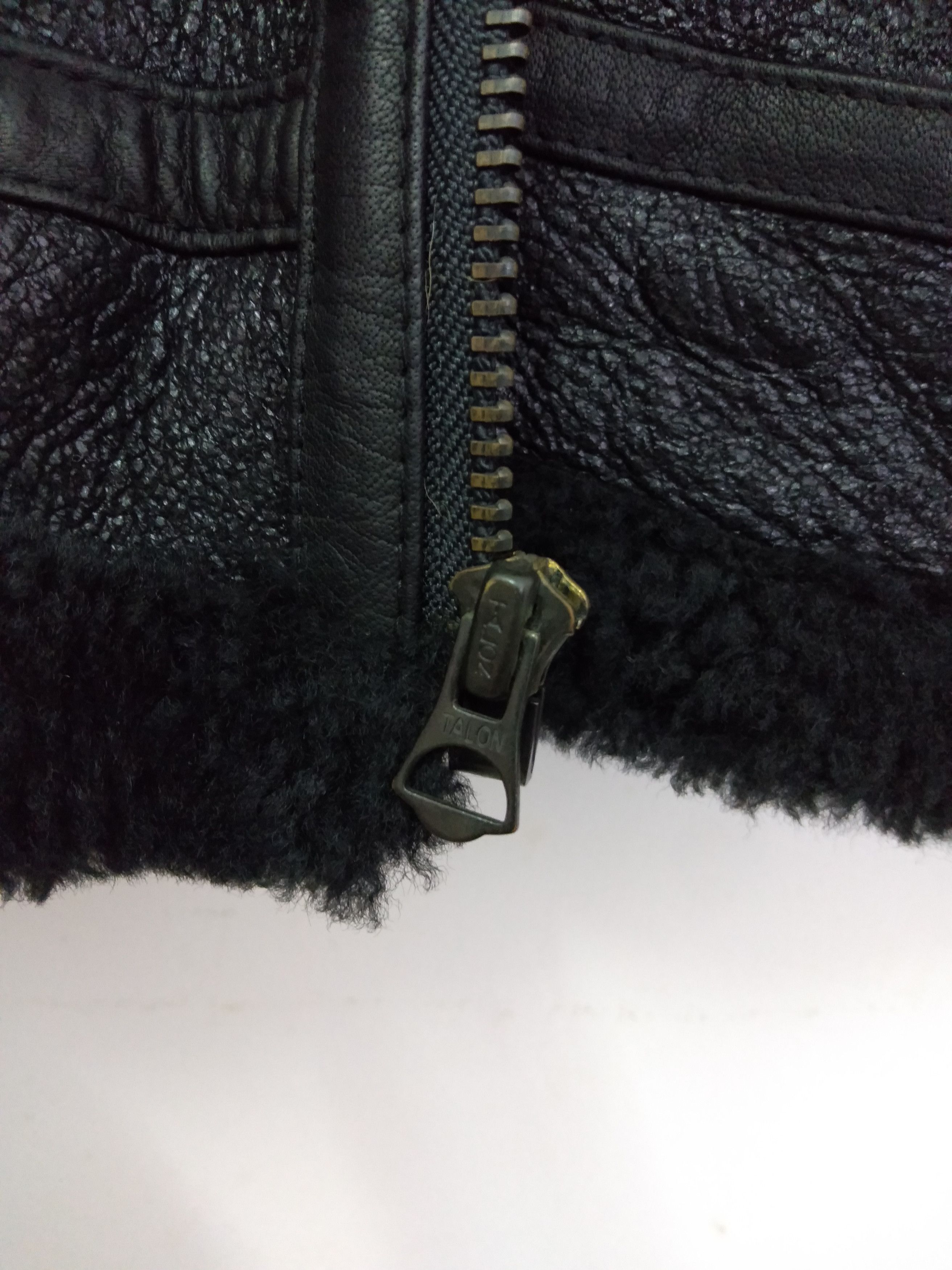 Neighborhood Neighborhood B-3 Leather Jacket Size US L / EU 52-54 / 3 - 11 Thumbnail