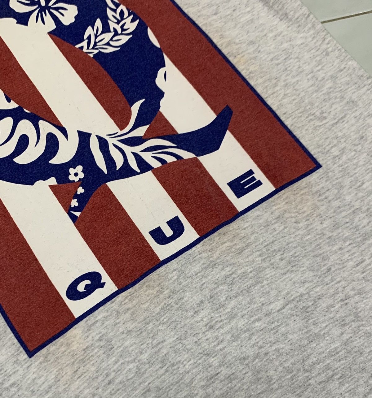 Vintage Vintage 90s QUE Big Print T-shirts Size US M / EU 48-50 / 2 - 7 Thumbnail