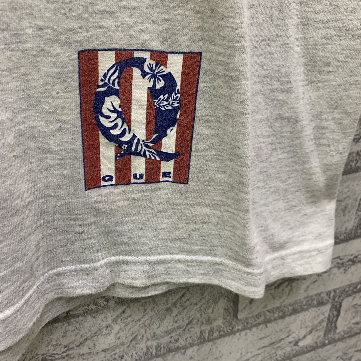 Vintage Vintage 90s QUE Big Print T-shirts Size US M / EU 48-50 / 2 - 8 Thumbnail