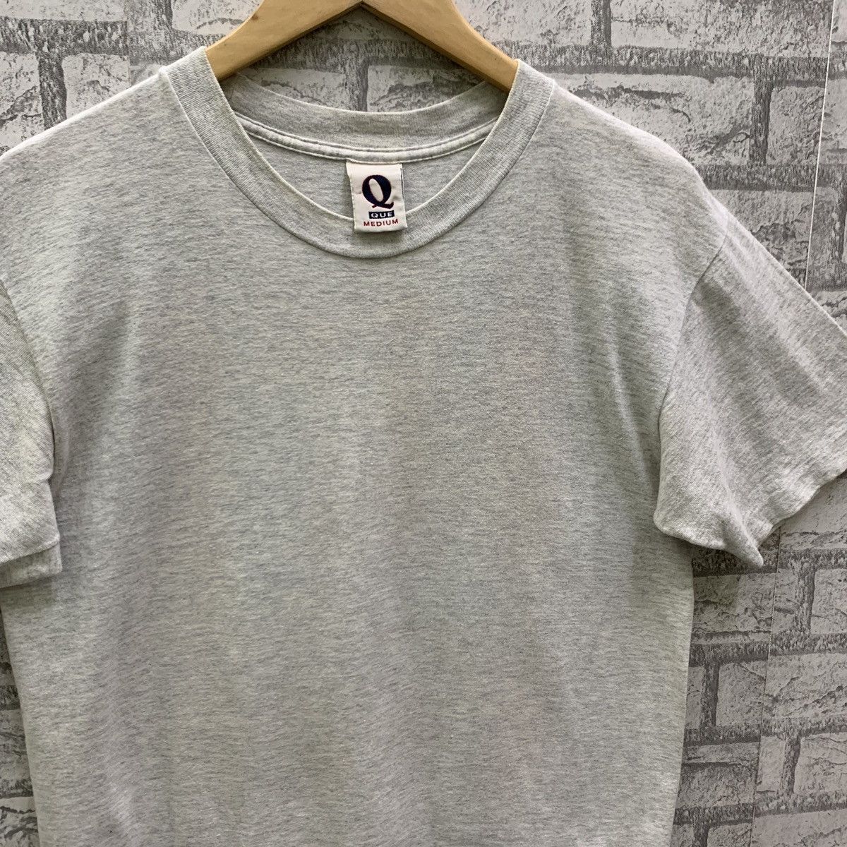 Vintage Vintage 90s QUE Big Print T-shirts Size US M / EU 48-50 / 2 - 3 Thumbnail