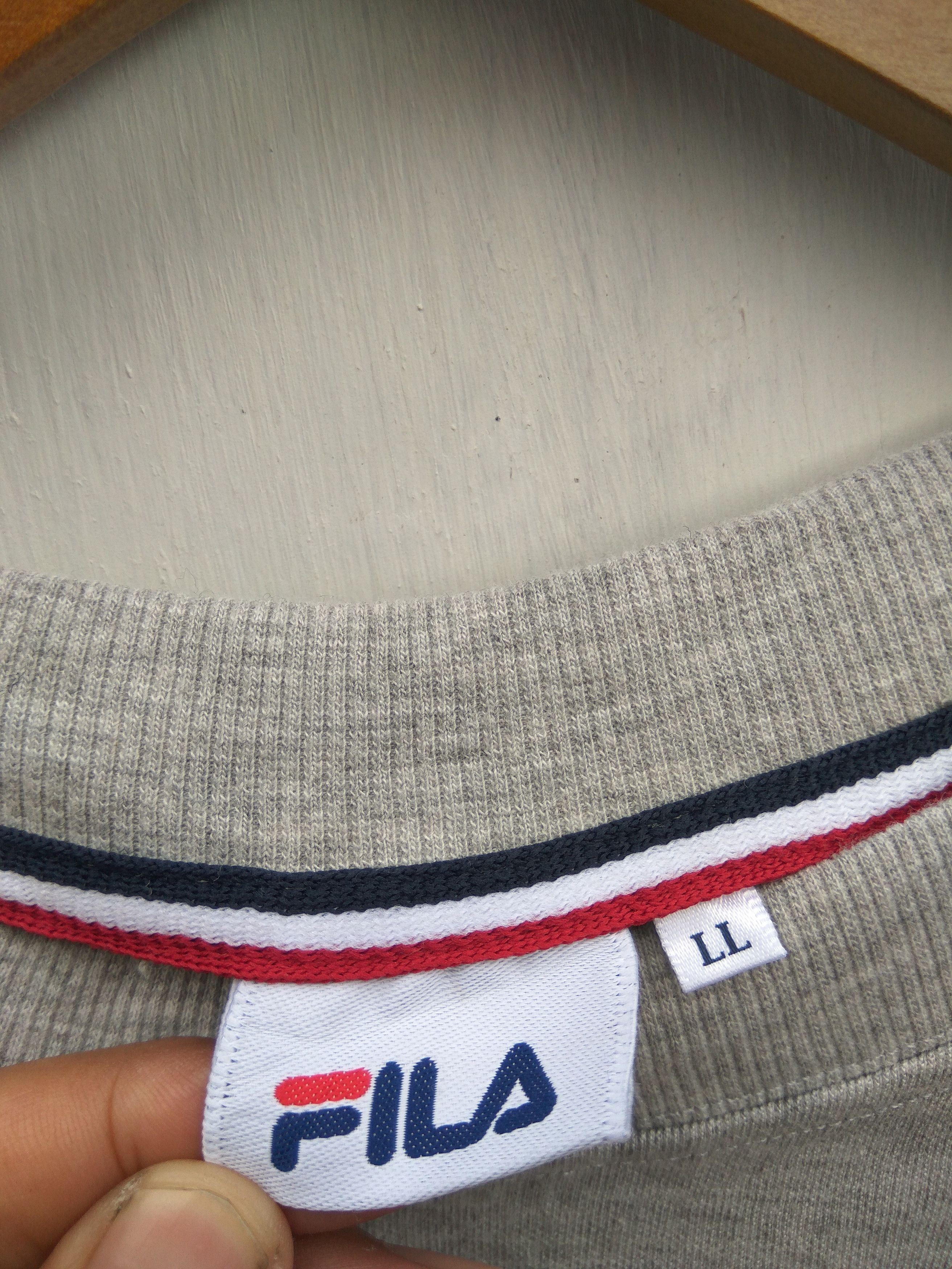 Fila Fila Sweatshirt spell out big logo Size US L / EU 52-54 / 3 - 5 Thumbnail