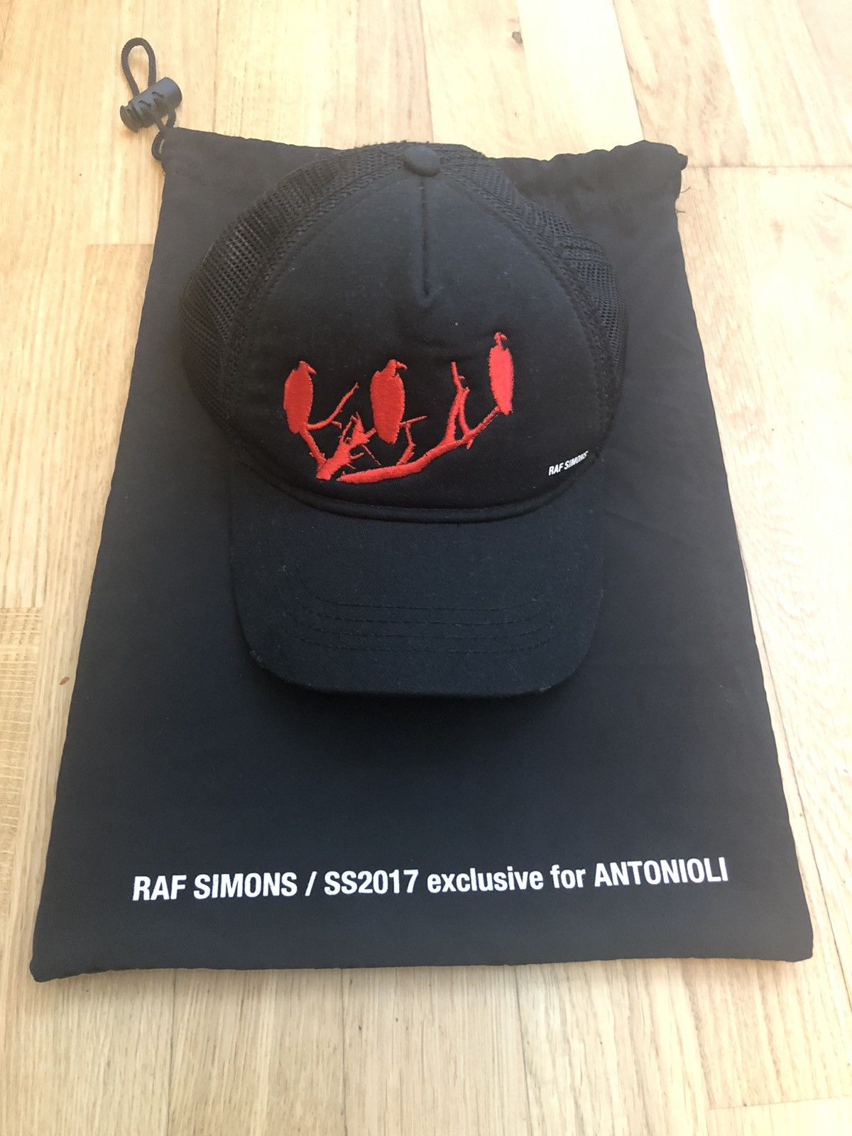 Raf Simons RAF SIMONS VULTURES TRUCKER HAT | Grailed