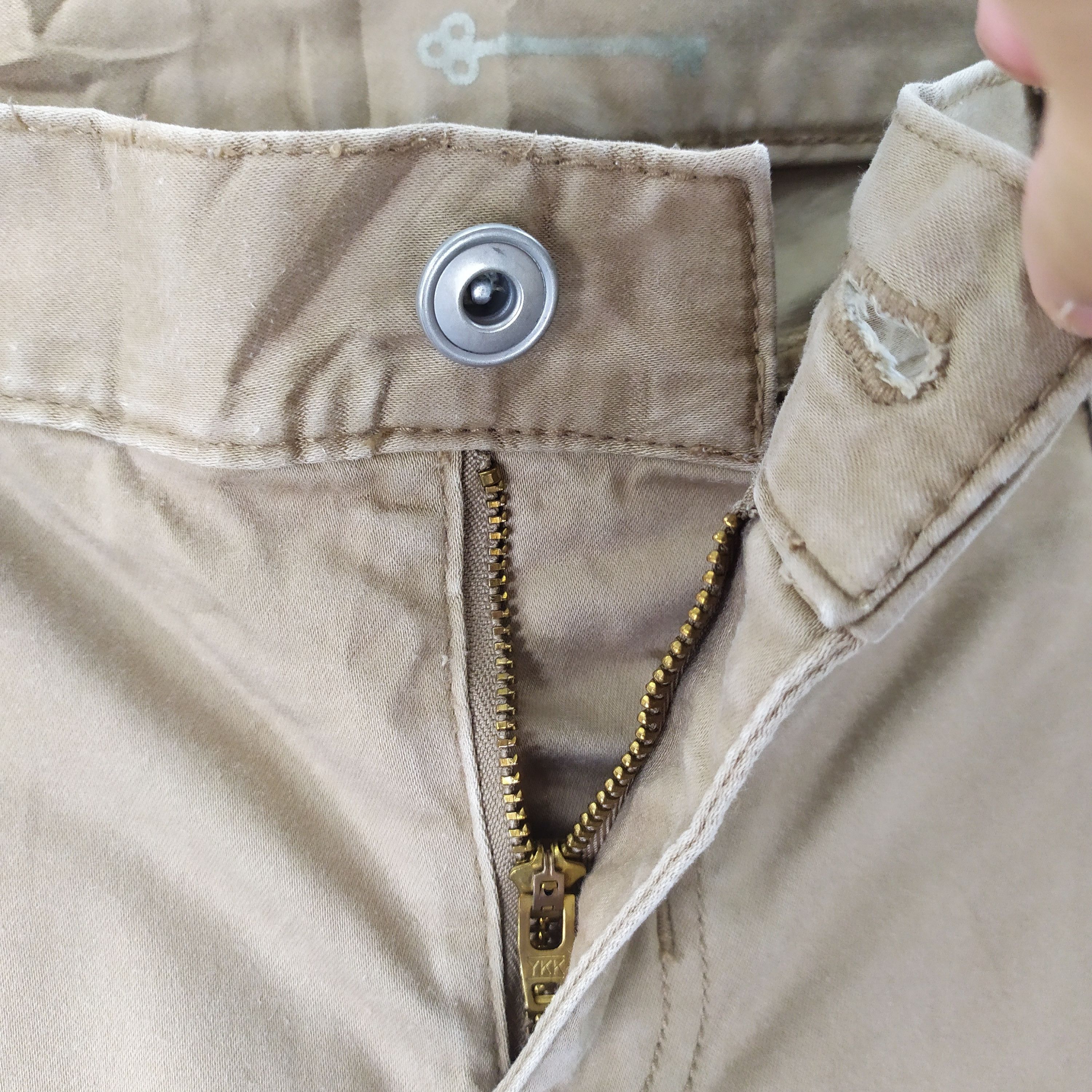 Japanese Brand JAPANESE KEY SKINNY CARGO PANTS Size US 29 - 5 Thumbnail