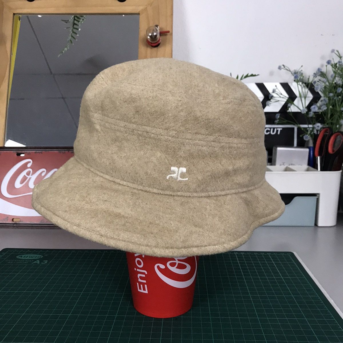 Andre Courreges × Courreges × Designer VTG INSPIRED COURREGES FASHION BRAND BUCKET HATS WOOL Size ONE SIZE - 1 Thumbnail