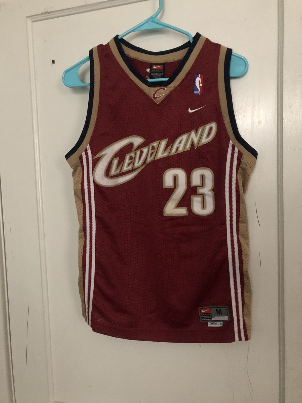 stitched lebron jersey