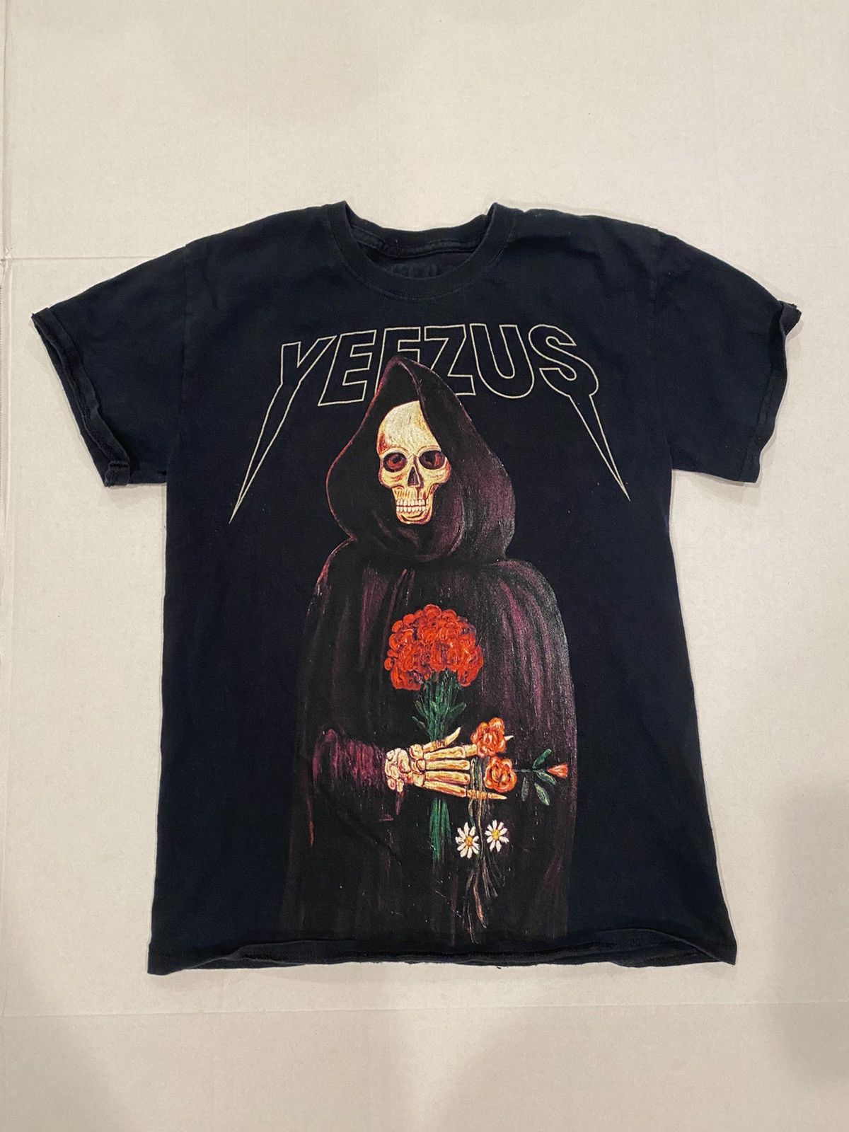 Kanye West Yeezus Tour Rose Shirt | Grailed