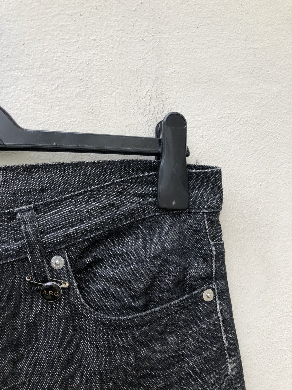 A.P.C. A.p.c. Distressed Denim Jeans Size US 29 - 4 Thumbnail